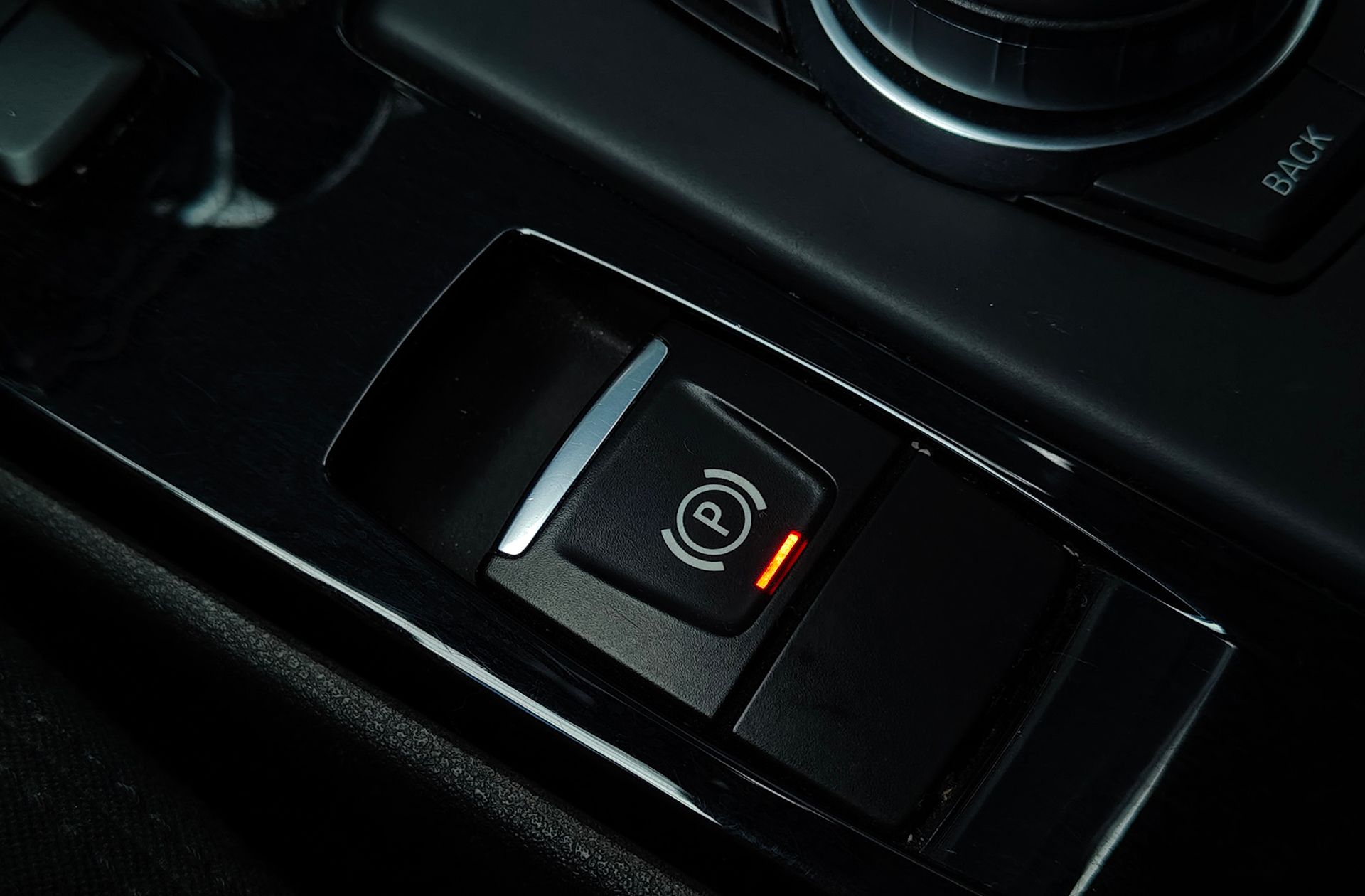 BMW X2 sDrive18d - foto 33