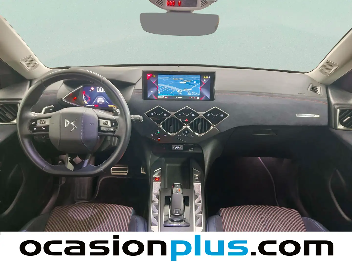 Foto DS DS 3 Crossback DS DS3 Crossback BlueHDi 130 Ines de la Fressange Auto (131 CV)