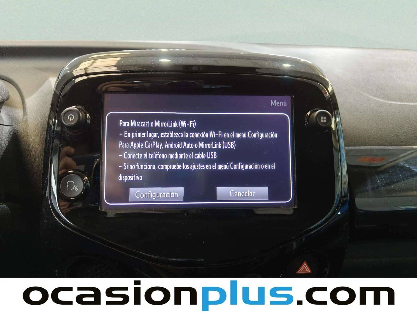 Extras y acabados del Toyota Aygo Toyota Aygo 1.0 70 x-play (72 CV)
