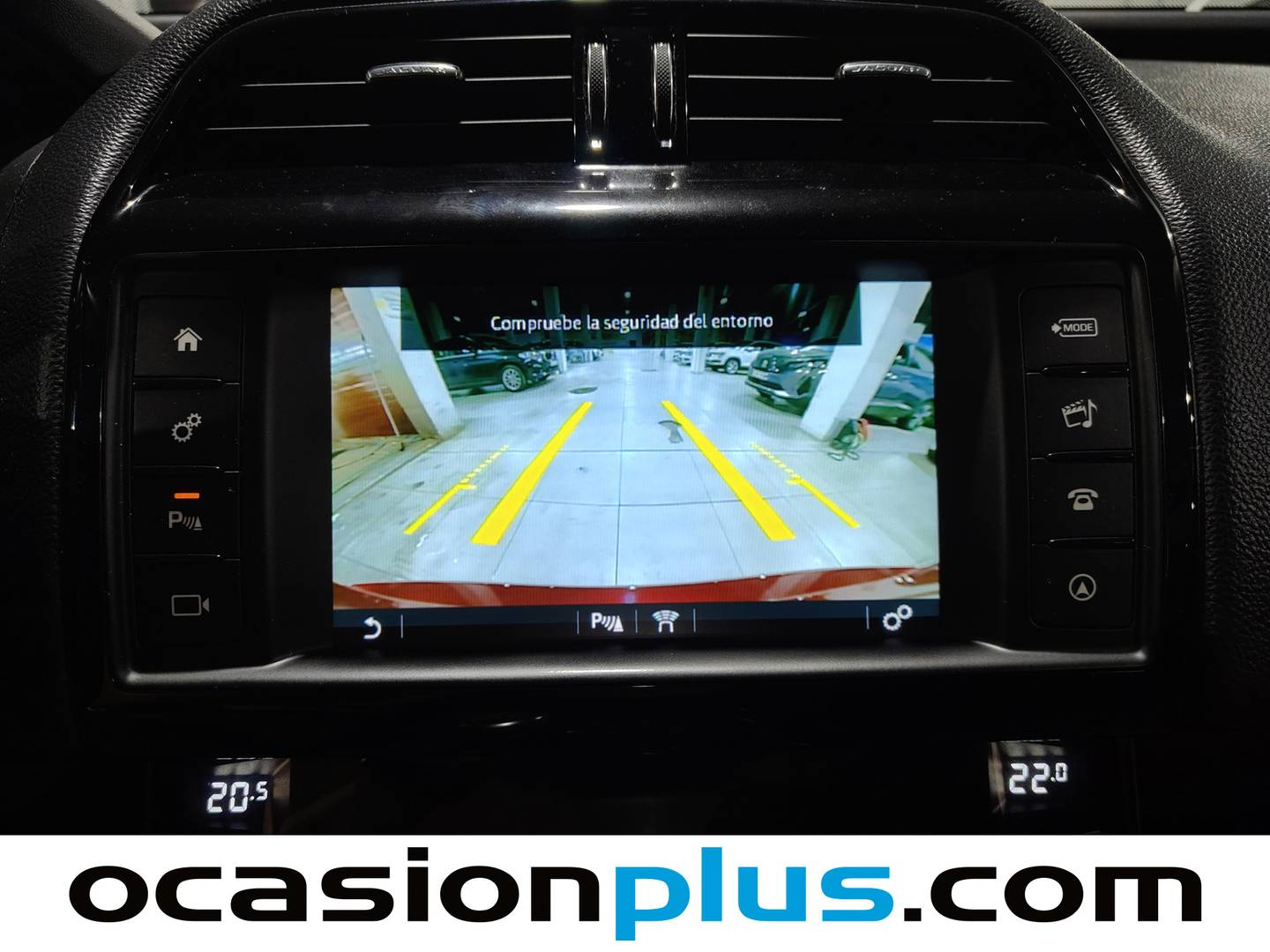 Foto Jaguar XE Jaguar XE 2.0 Diesel XE-Pure RWD (180 CV)