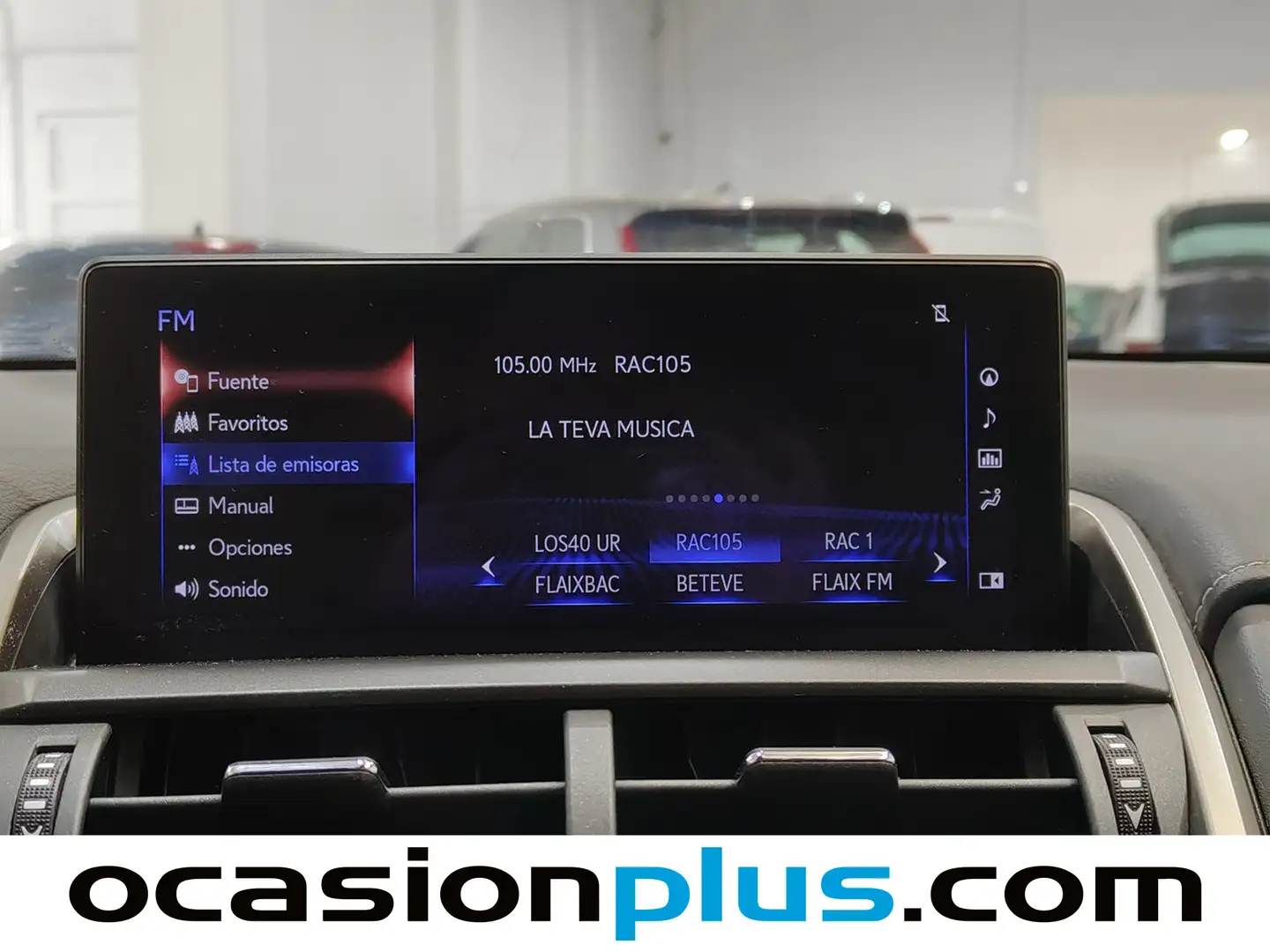 Foto Lexus NX Lexus NX 300h Premium 2WD (197 CV)