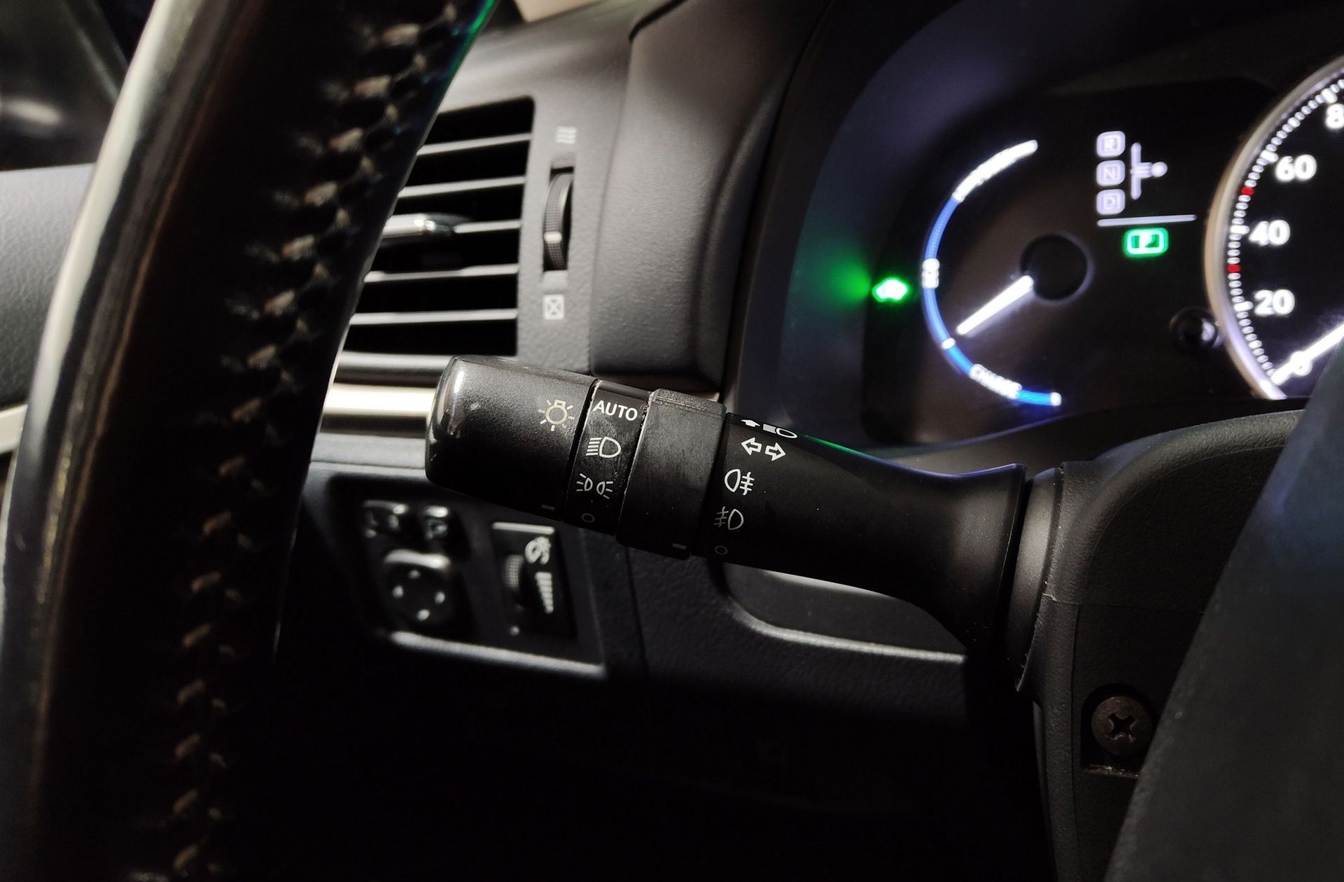Lexus CT 200h Executive - foto 28