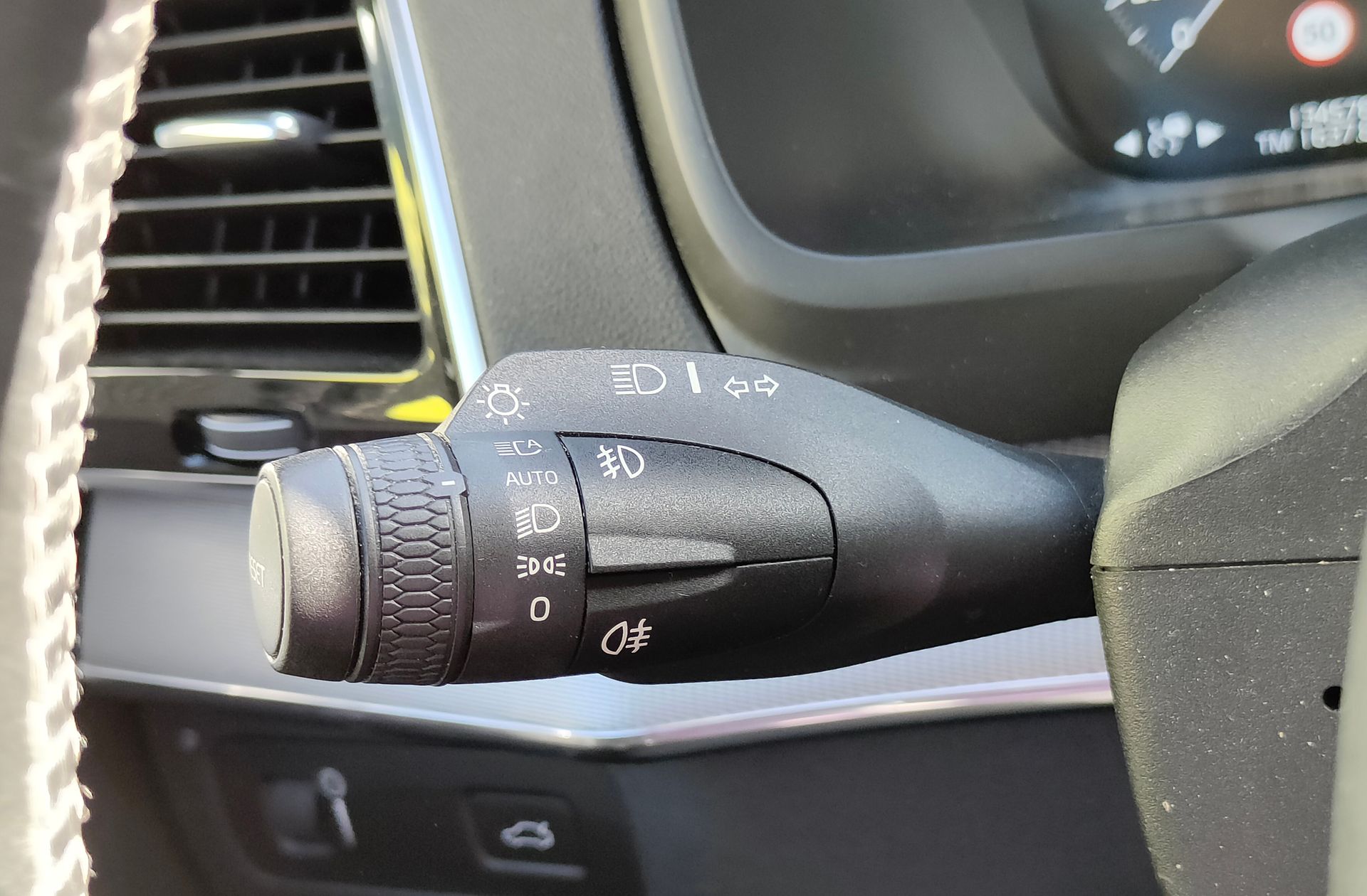 Volvo XC90 D5 R-Design AWD 7 plazas - foto 31