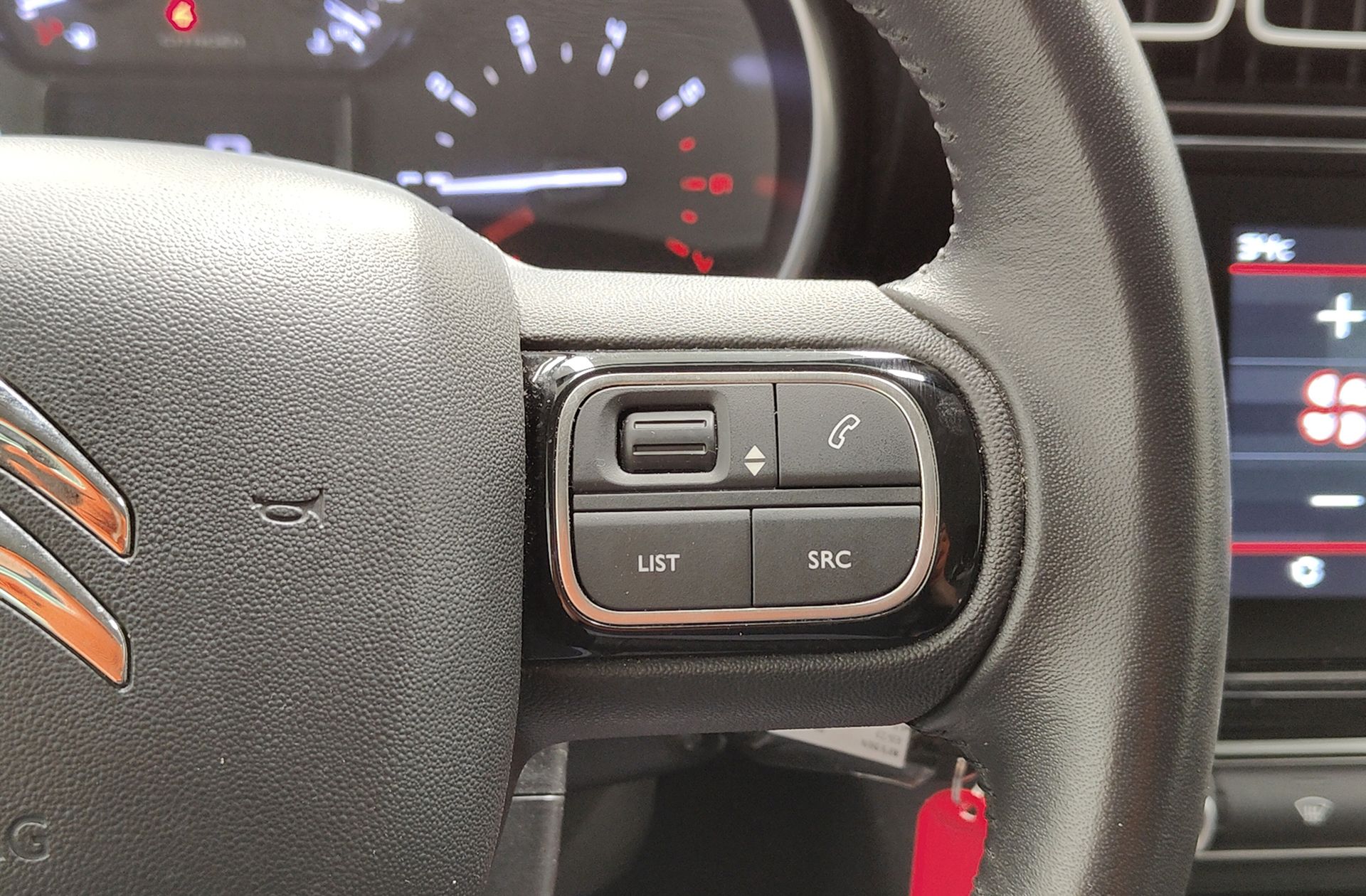 Citroën C3 Aircross PureTech 110 Plus - foto 27