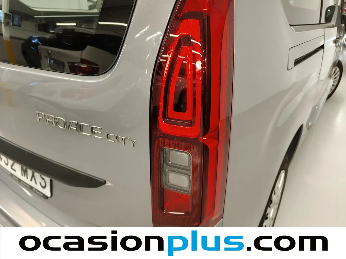 Foto Toyota Proace City Verso Toyota Proace City Verso 1.5D Family Active L1 (131 CV)