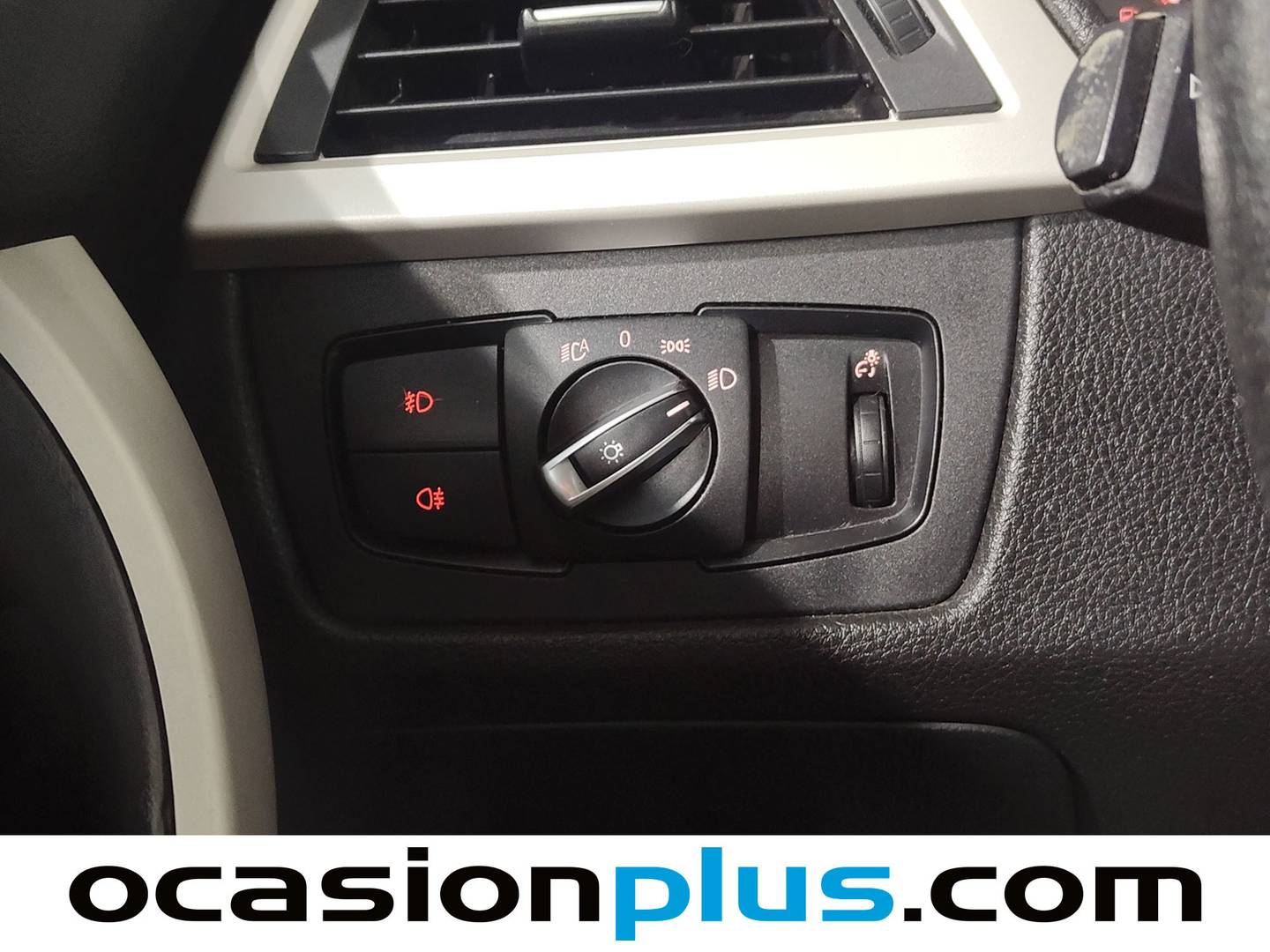 BMW Serie 3 BMW Serie 3 318d Business (150 CV) de segunda mano