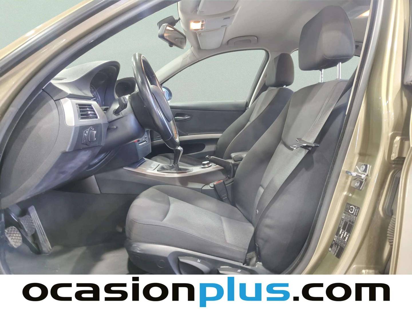 Foto asientos delanteros BMW Serie 3 BMW Serie 3 320i (150 CV)