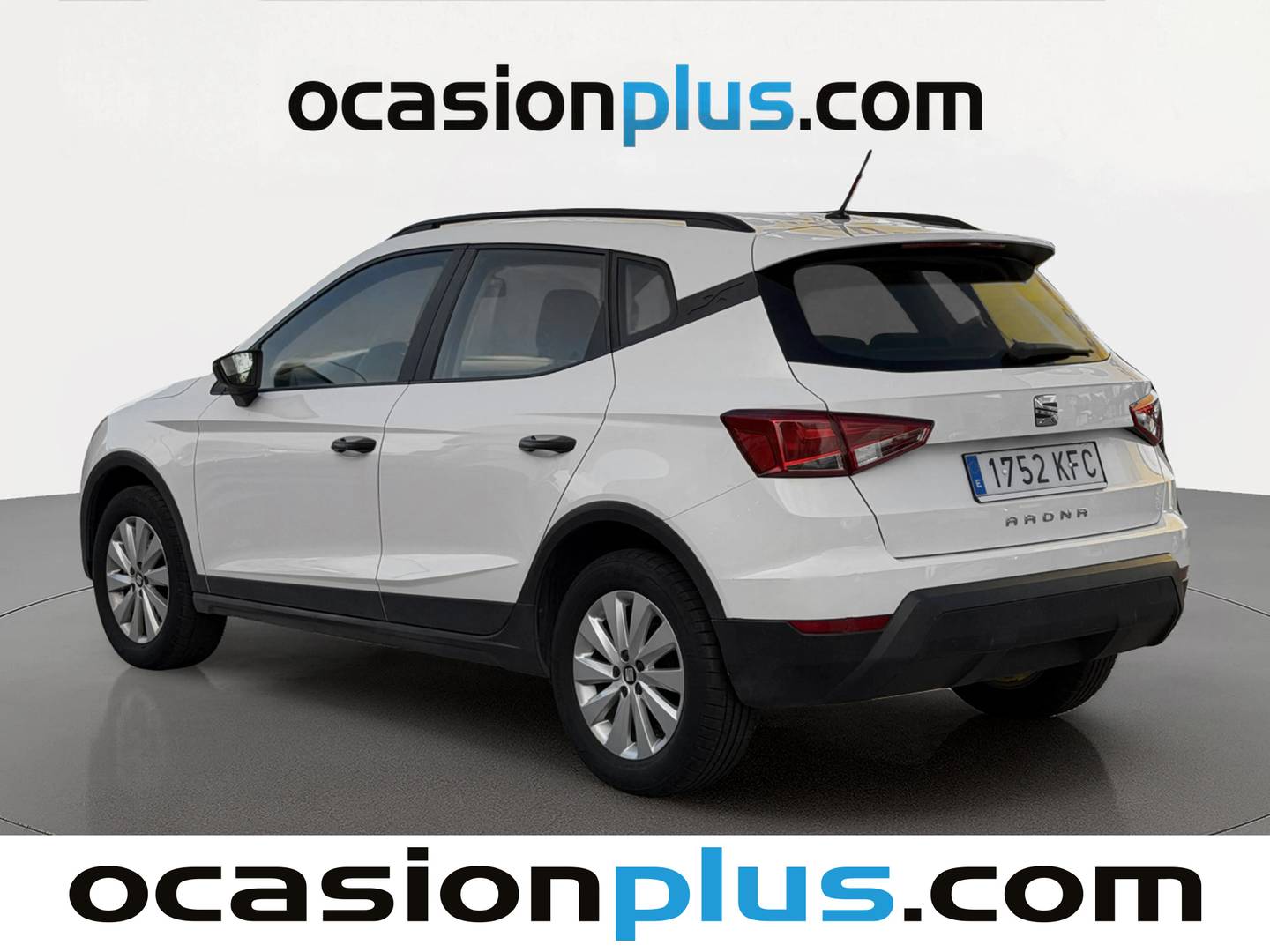 Foto trasera Seat Arona Seat Arona 1.0 TSI Ecomotive Reference Plus (95 CV) izquierda