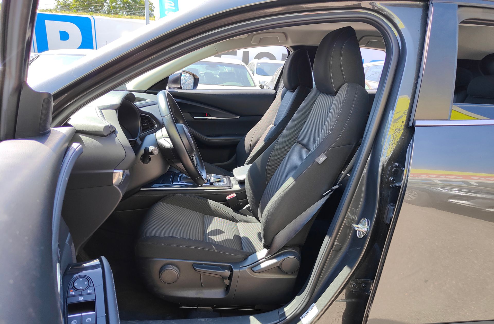Mazda CX-30 2.0 Skyactiv-X Evolution 2WD - foto 11