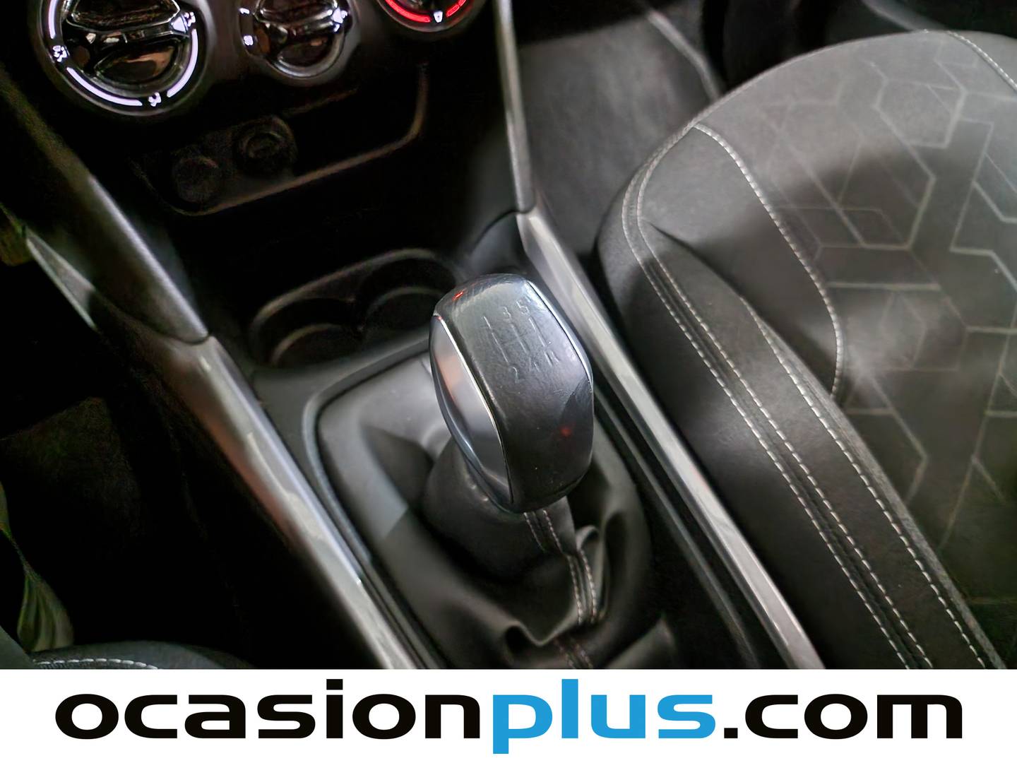 Peugeot 2008 Peugeot 2008 PureTech 82 S&S Style (82 CV) de segunda mano