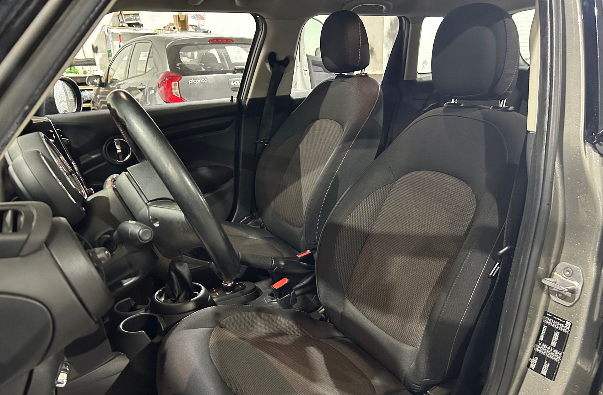 MINI Cooper One - foto 8