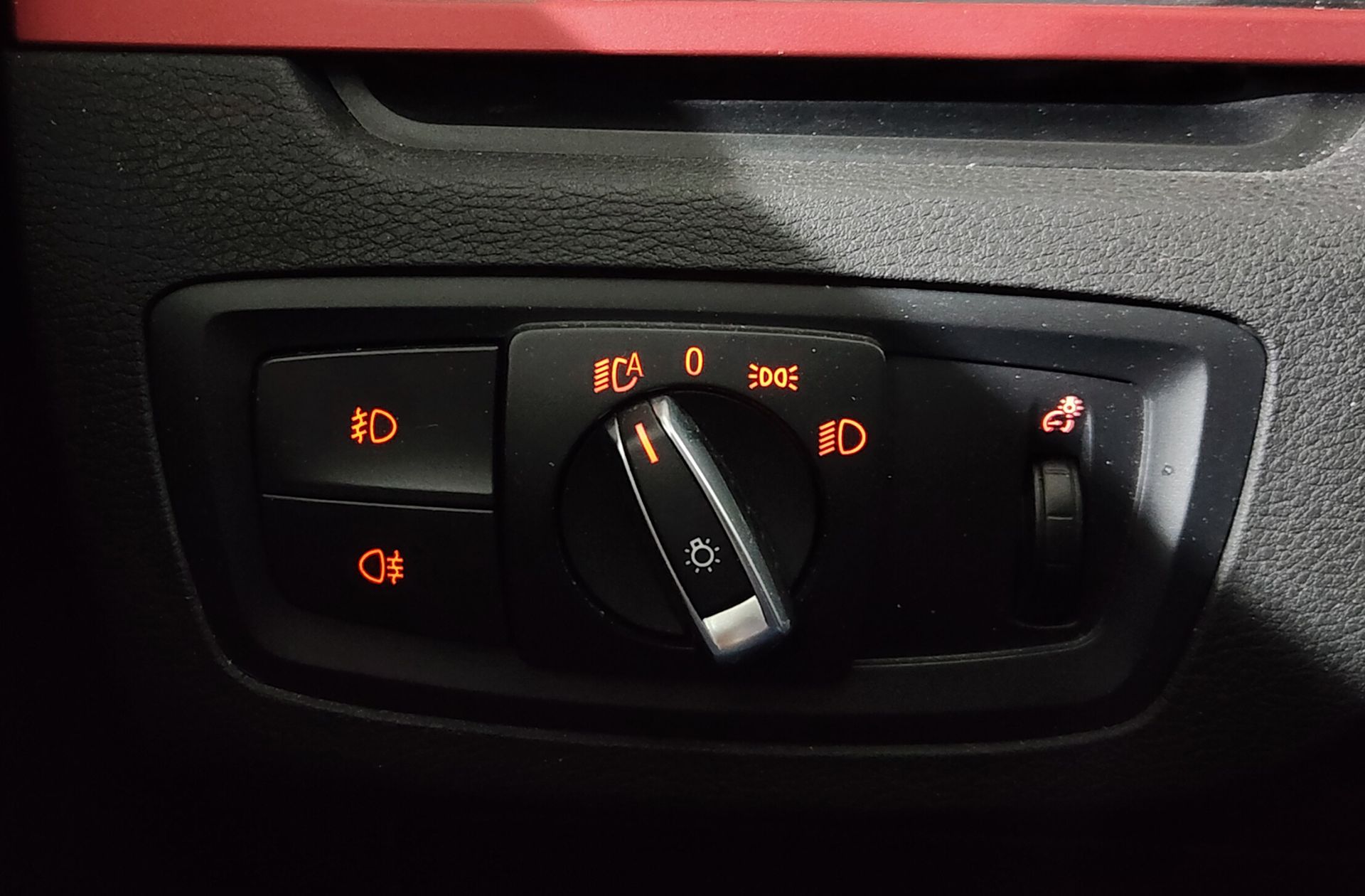 BMW X1 sDrive18i - foto 38