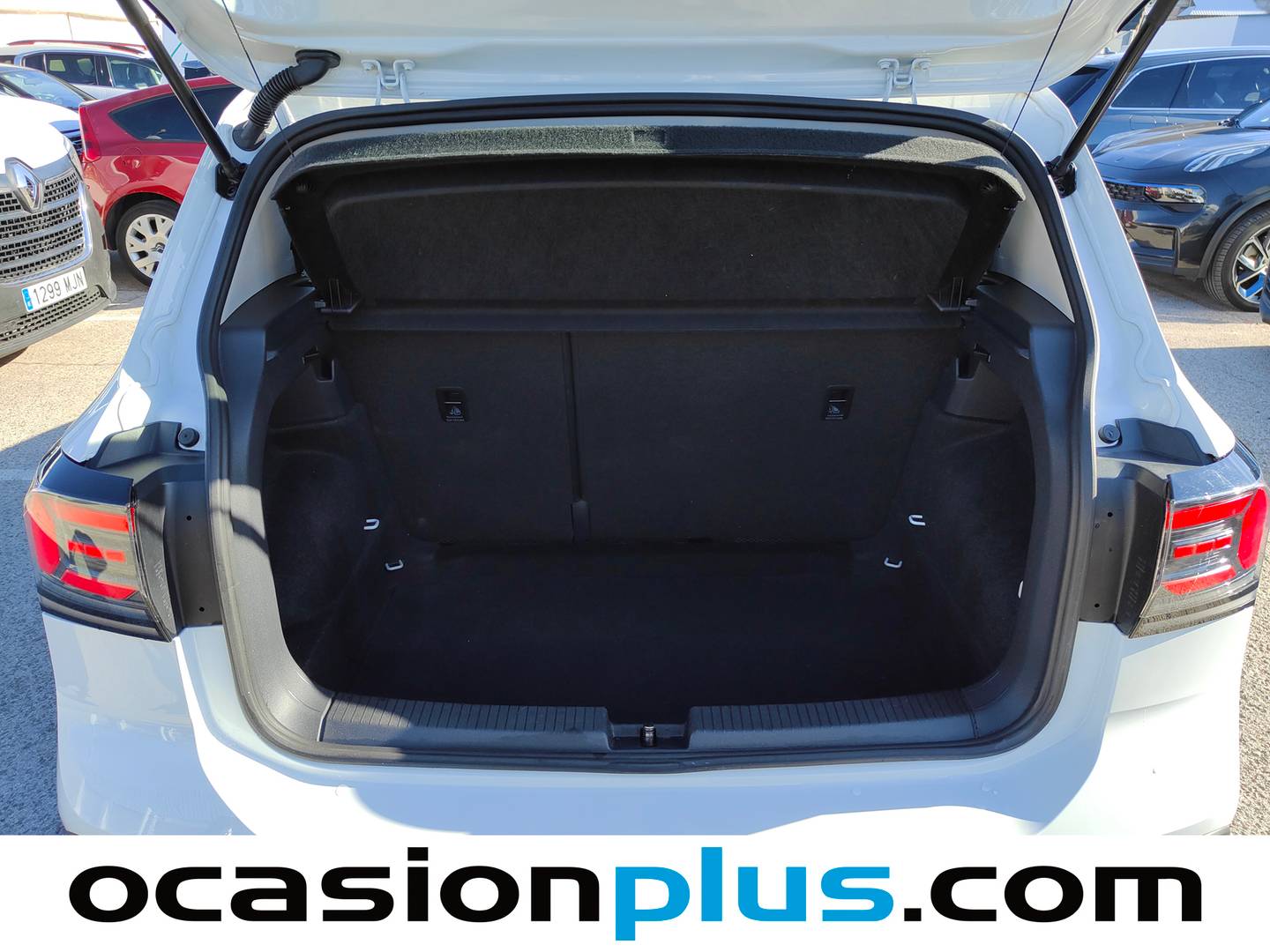 Fotos maletero Volkswagen T-Cross Volkswagen T-Cross 1.0 TSI (95 CV)