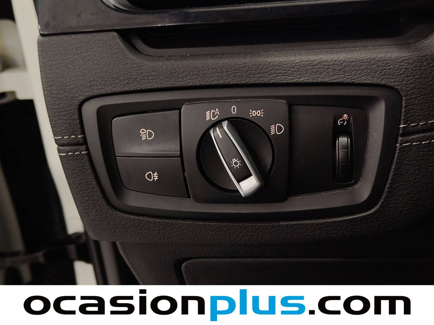 Equipamiento del BMW X2 BMW X2 sDrive16d (116 CV)