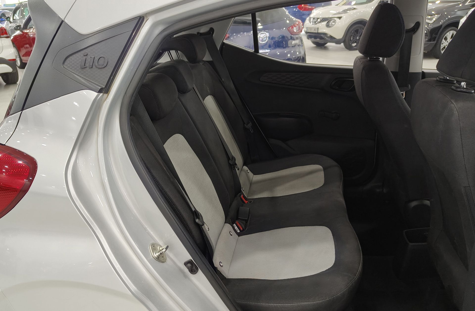 Hyundai i10 1.0 Essence - foto 13
