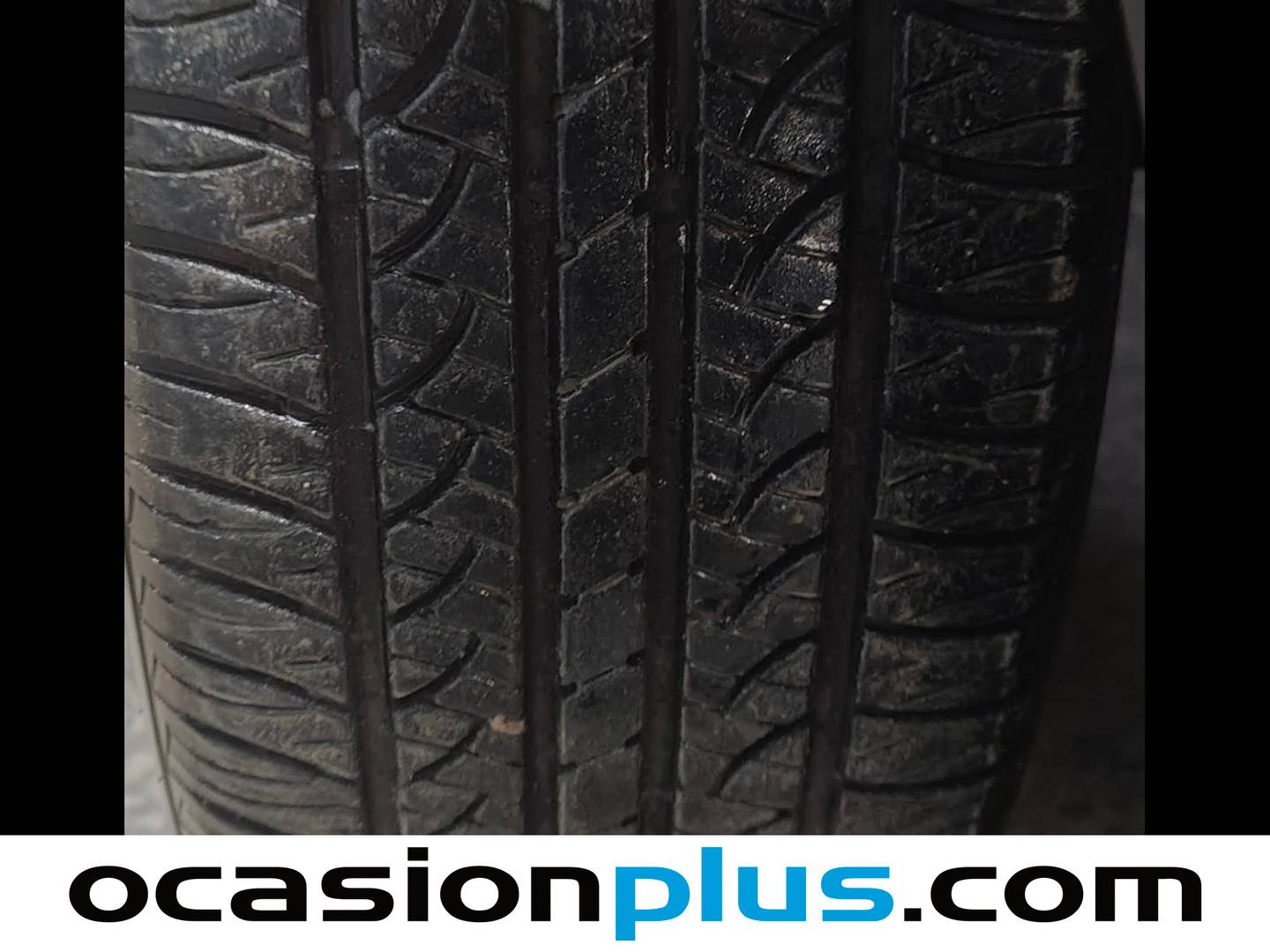 Foto Peugeot 2008 Peugeot 2008 PureTech 110 S&S Signature (110 CV)