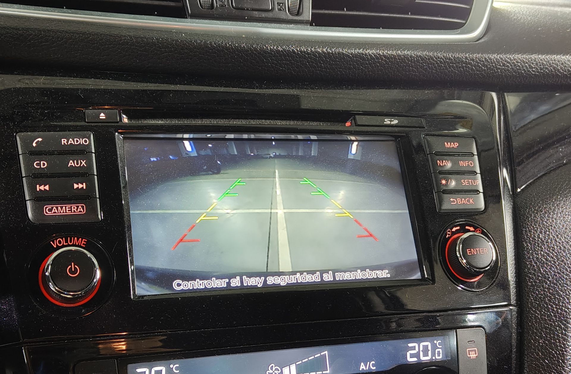 Nissan Qashqai DIG-T 115 Acenta 4x2 - foto 8