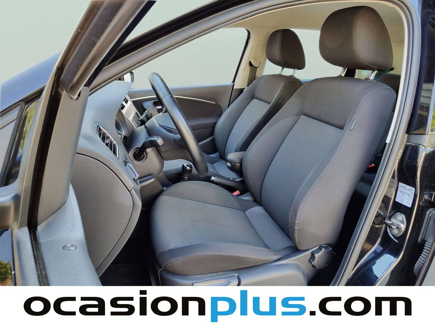 Foto asientos delanteros Volkswagen Polo Volkswagen Polo Sport 1.2 TSI BMT (110 CV)