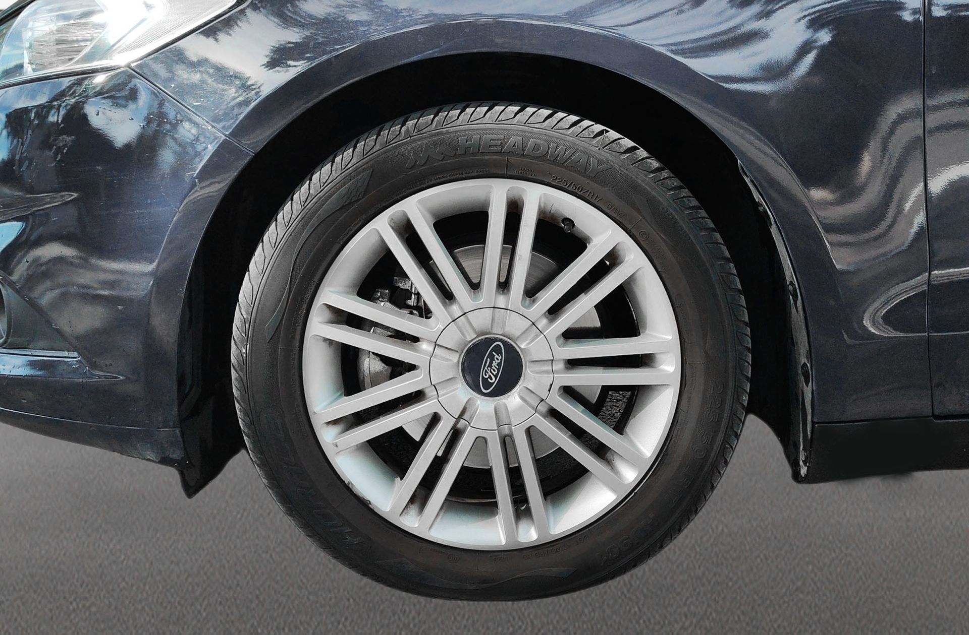 Ford Mondeo 1.6 TDCi Trend - foto 32