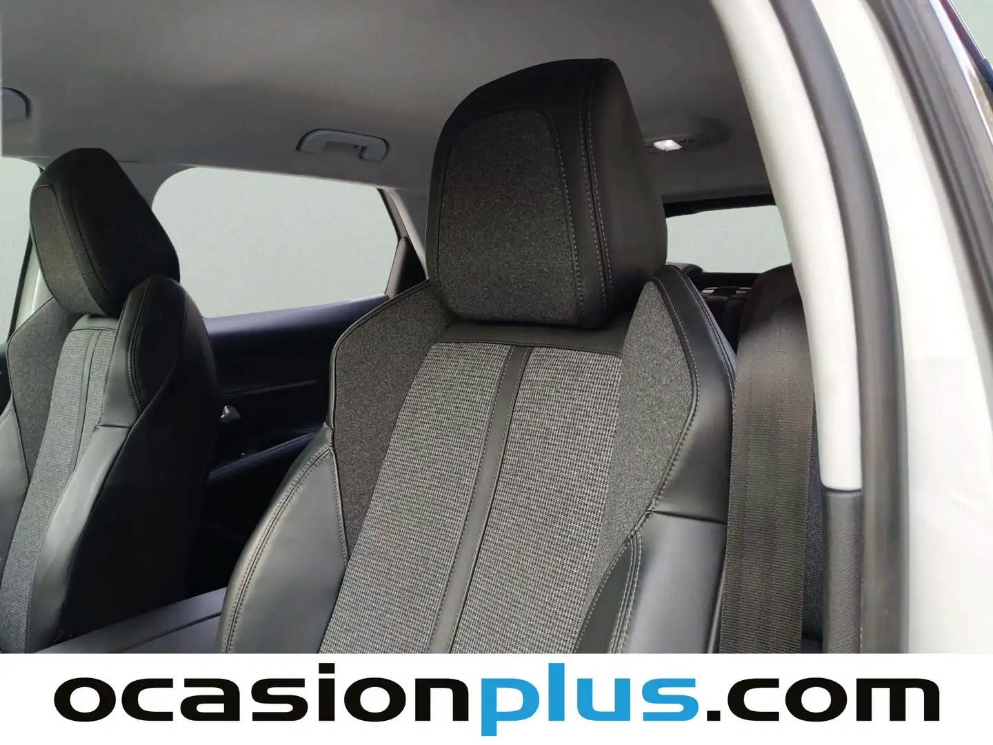 Foto Peugeot 3008 Peugeot 3008 BlueHDI 130 S&S Allure (130 CV)