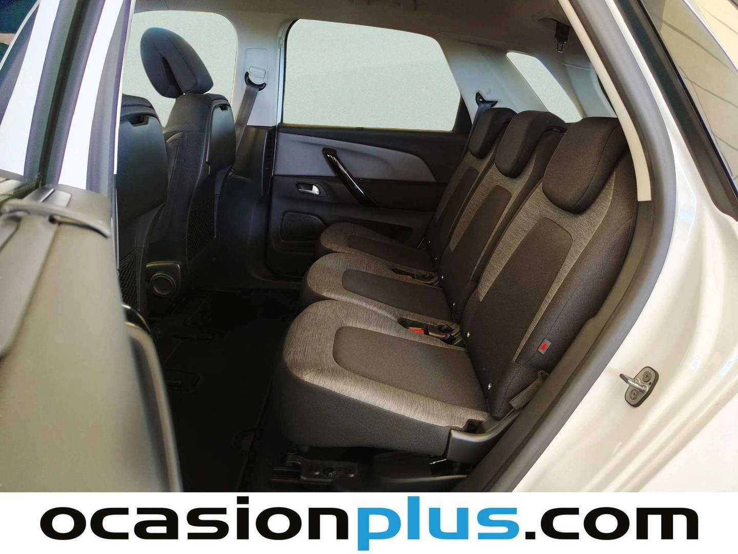 Foto asientos traseros Citroën C4 Spacetourer Citroën C4 Spacetourer 1.2 PureTech Feel EAT8 (130 CV)