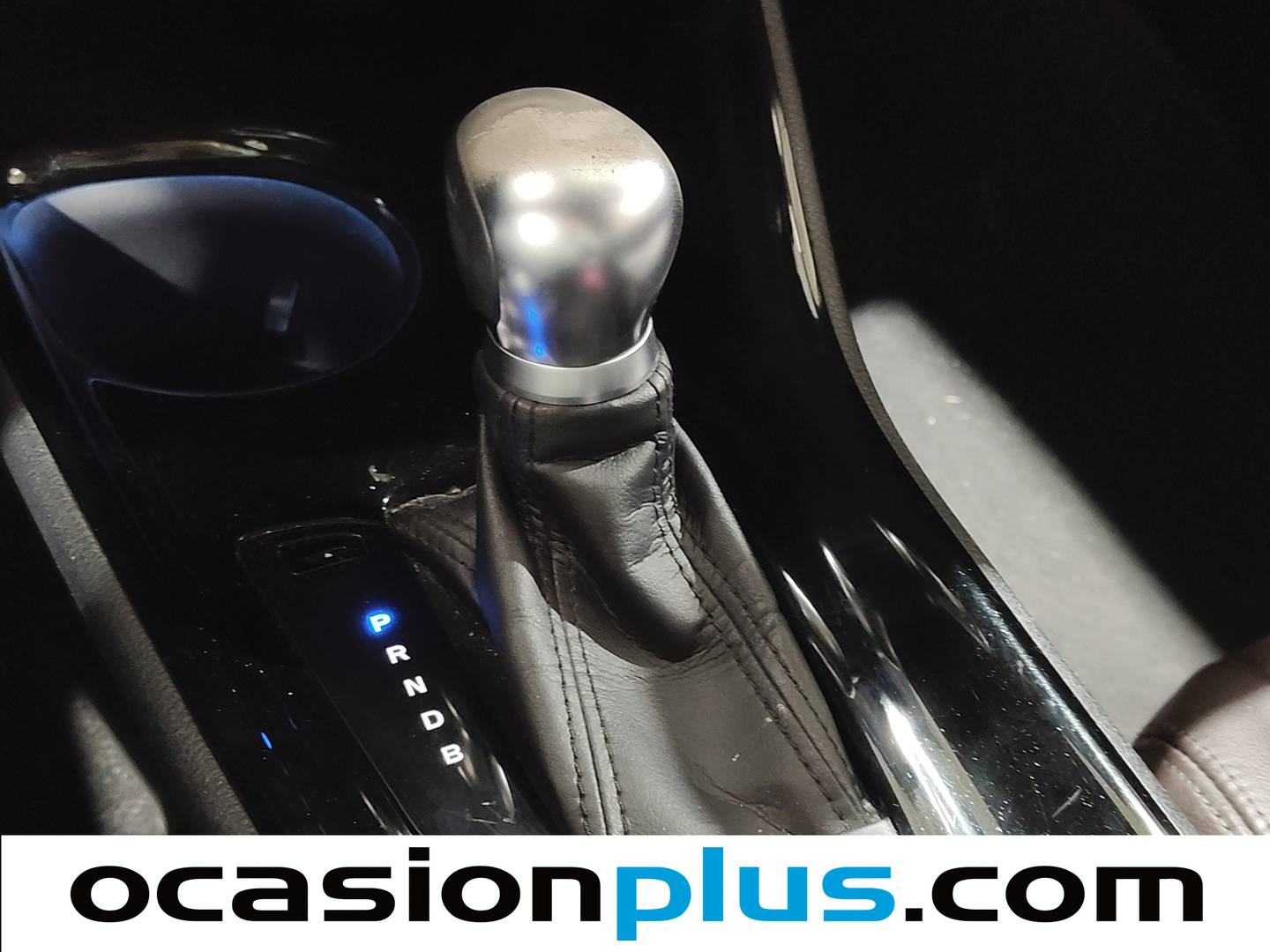 Toyota C-HR Toyota C-HR 1.8 125H Advance (122 CV) de segunda mano