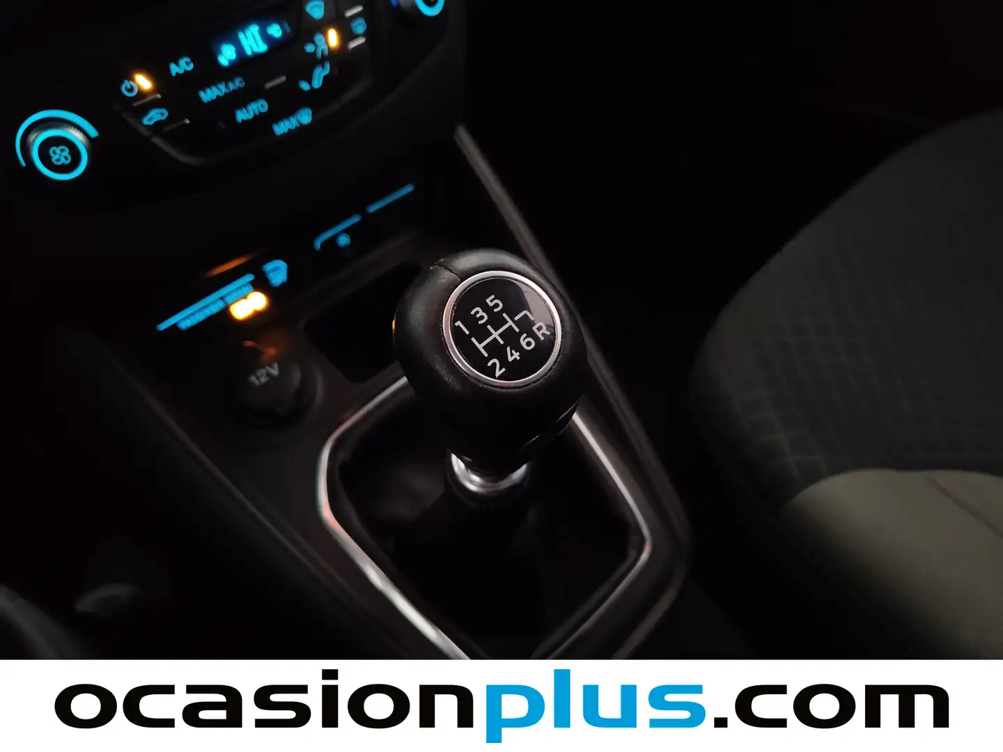 Foto Ford Tourneo Courier Ford Tourneo Courier 1.5 TDCi Titanium (100 CV)