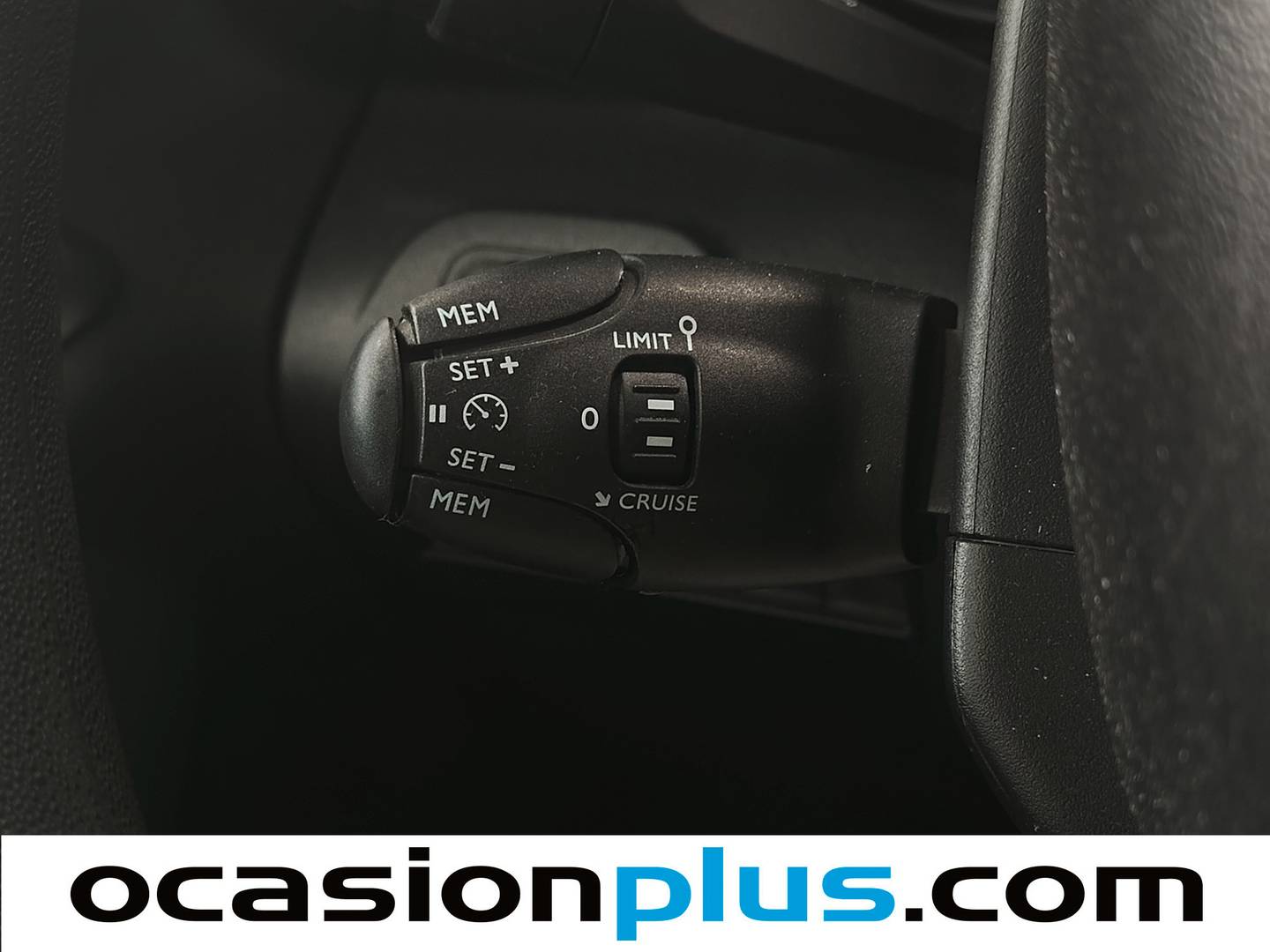 Accesorios del Citroën Berlingo Citroën Berlingo BlueHDi 100 S&S Talla M Shine (102 CV)