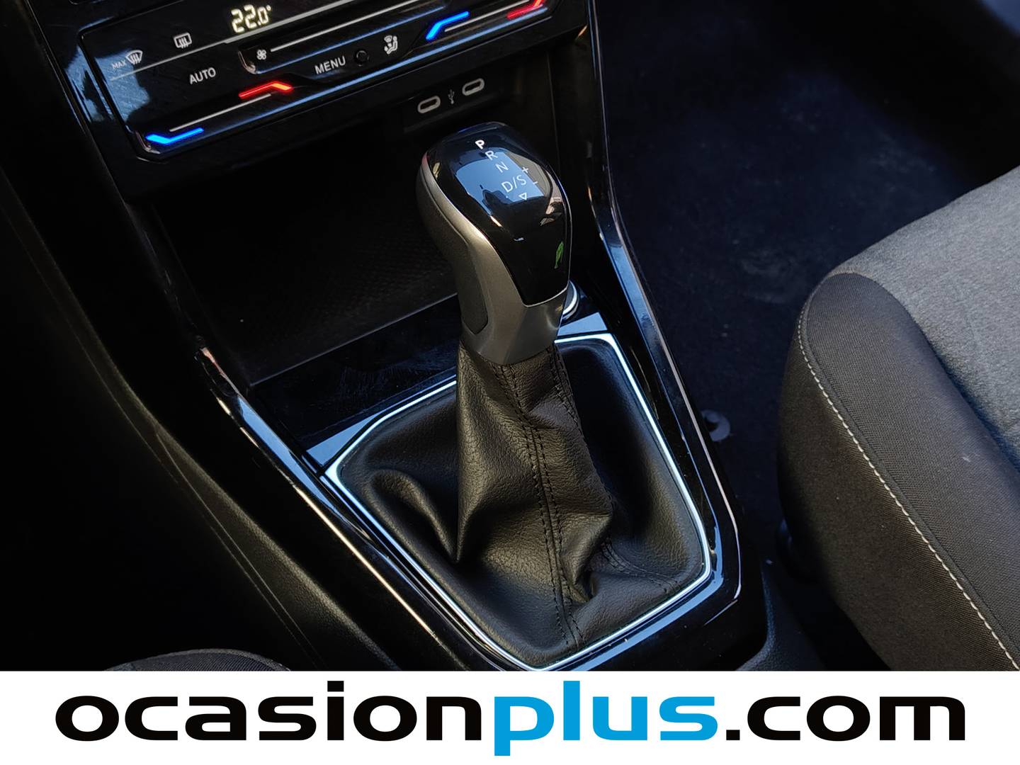 Foto Volkswagen T-Cross Volkswagen T-Cross Life 1.0 TSI  (116 CV) DSG