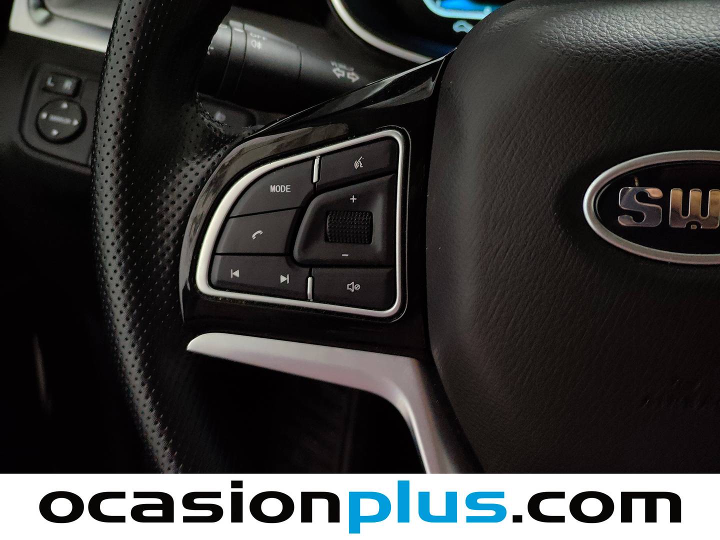 Foto SWM G01 SWM G01 1.5T Luxury (131 CV)