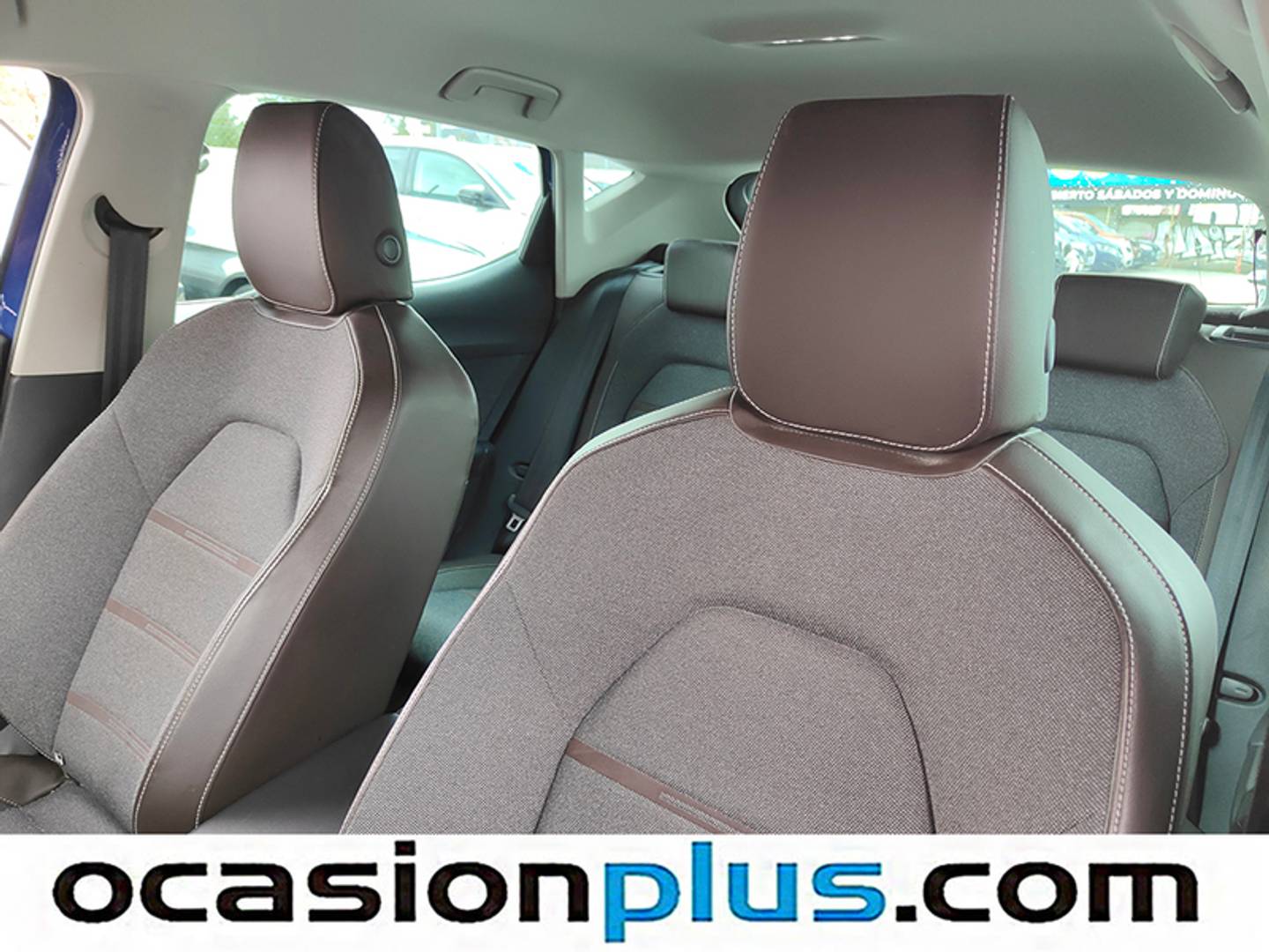 Extras y acabados del Seat León Seat León 1.4 e-Hybrid DSG-6 S&S Xcellence Go L (204 CV)