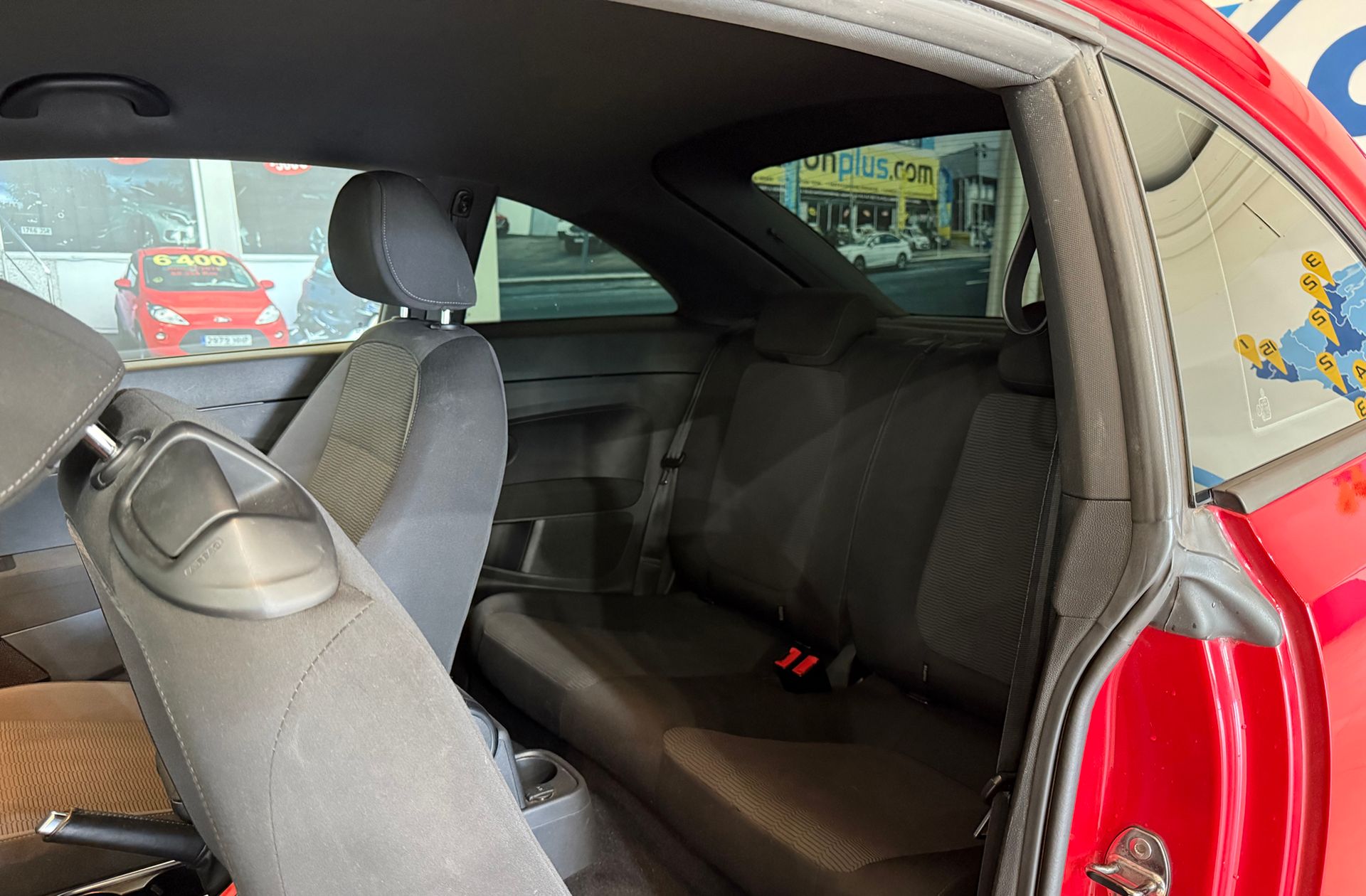 Volkswagen Beetle 1.6 TDI Beetlemania - foto 10