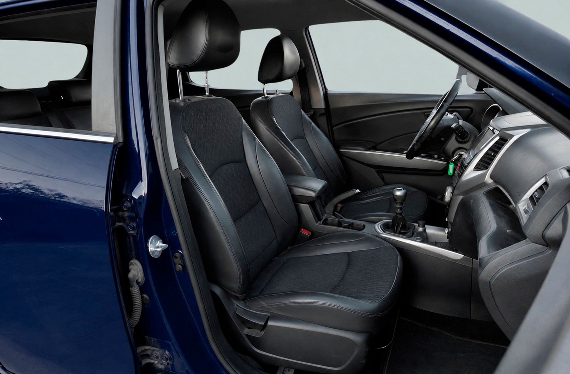 SsangYong Tivoli D16T Premium 4x2 - foto 13