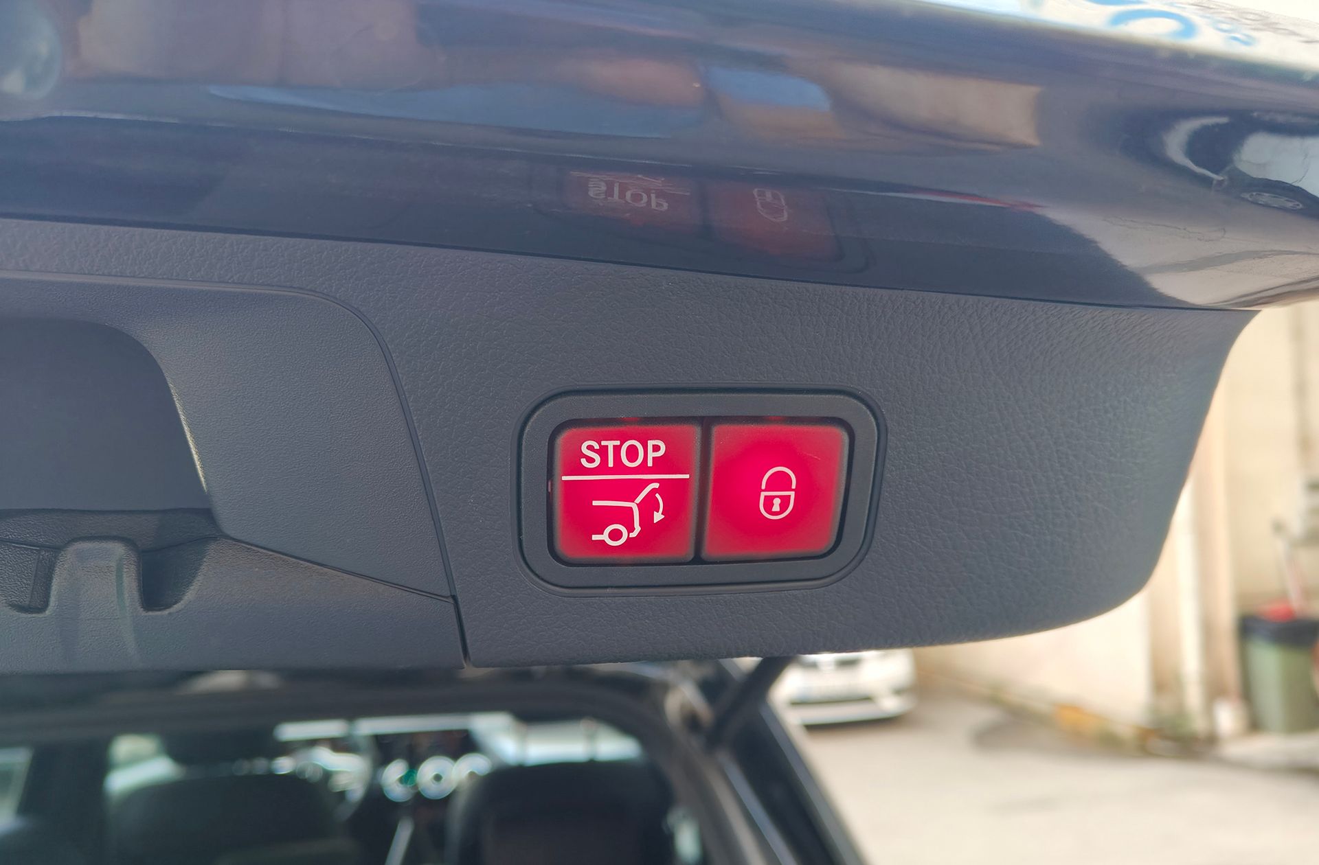 Mercedes-Benz GLA 180 - foto 18