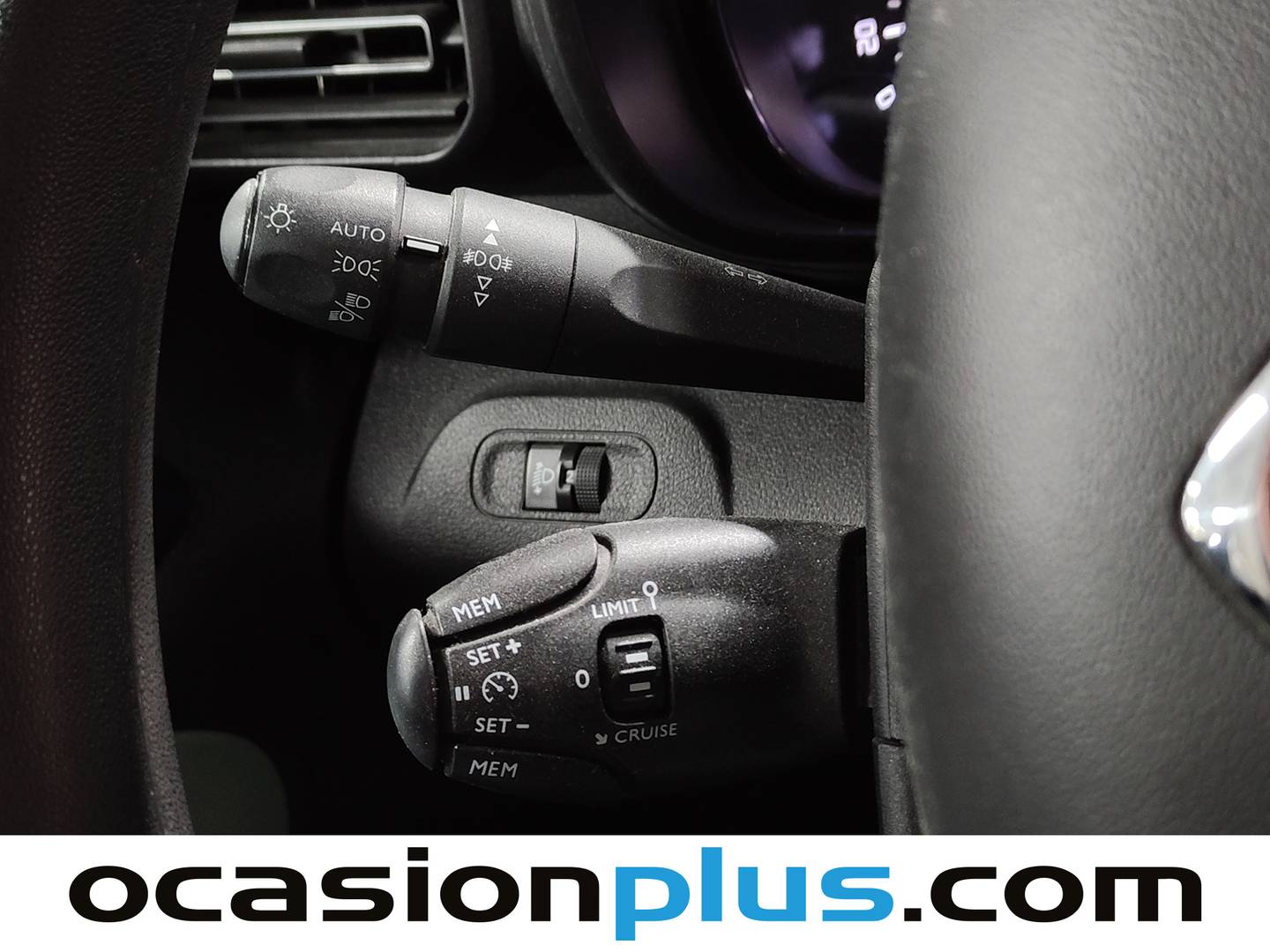 Accesorios del Citroën Berlingo Citroën Berlingo Combi BlueHDi 100 S&S Talla M 100 Años (102 CV)