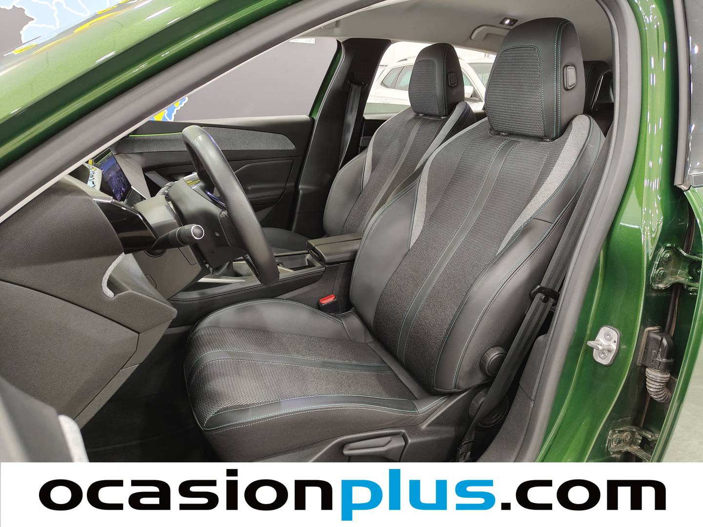 Foto asientos delanteros Peugeot 308 Peugeot 308 PureTech 130 S&S Allure Pack (130 CV)