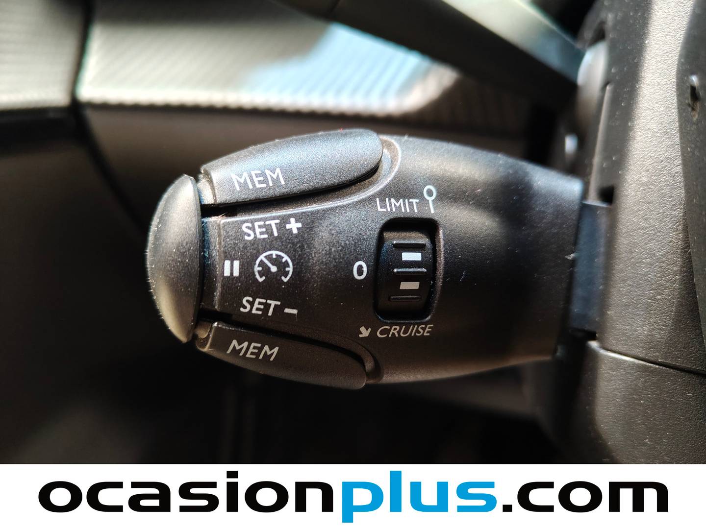 Equipamiento del Peugeot 208 Peugeot 208 PureTech 100 S&S Active (100 CV)