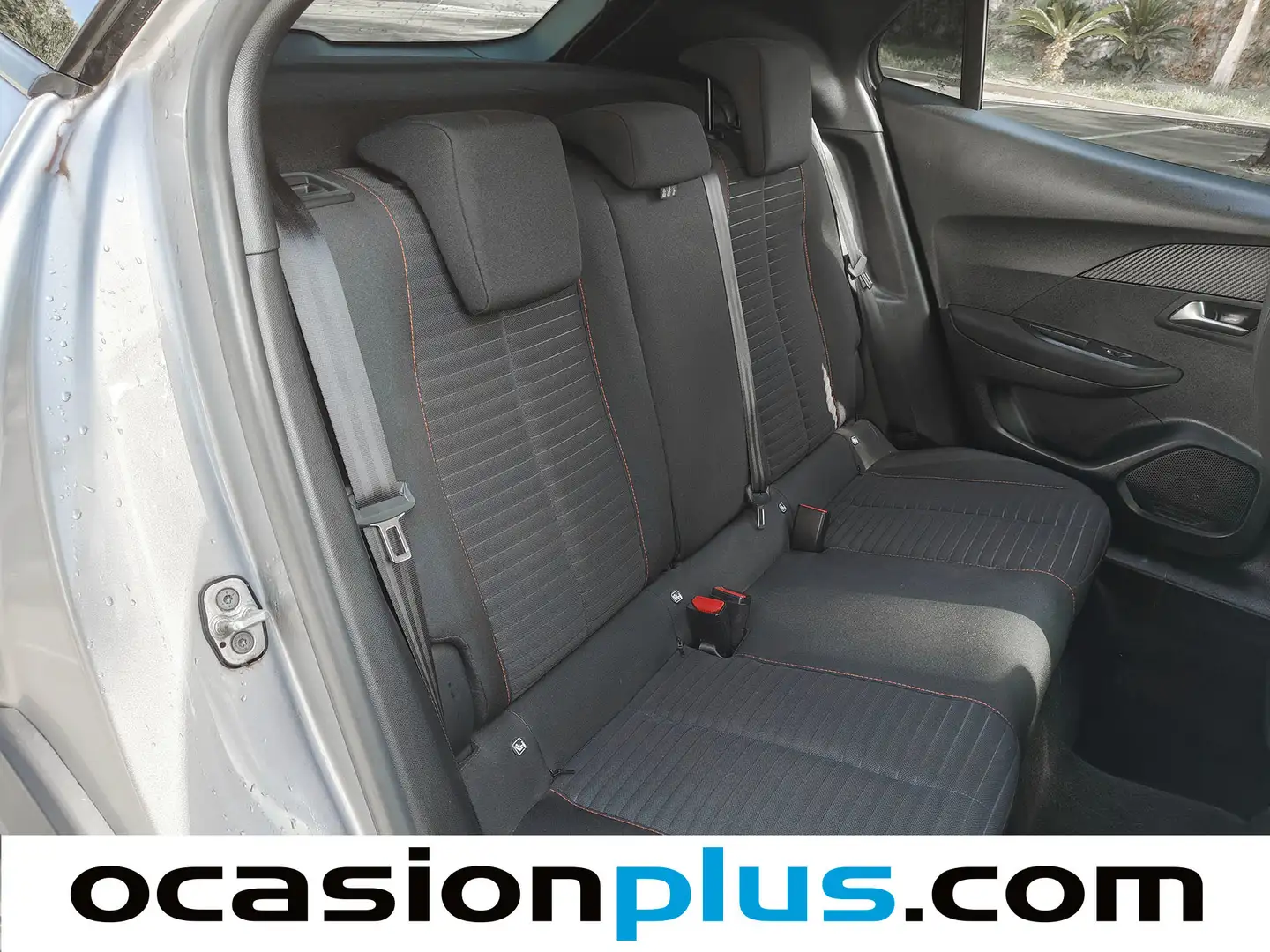 Foto Peugeot 2008 Peugeot 2008 BlueHDi 100 S&S Active (100 CV)