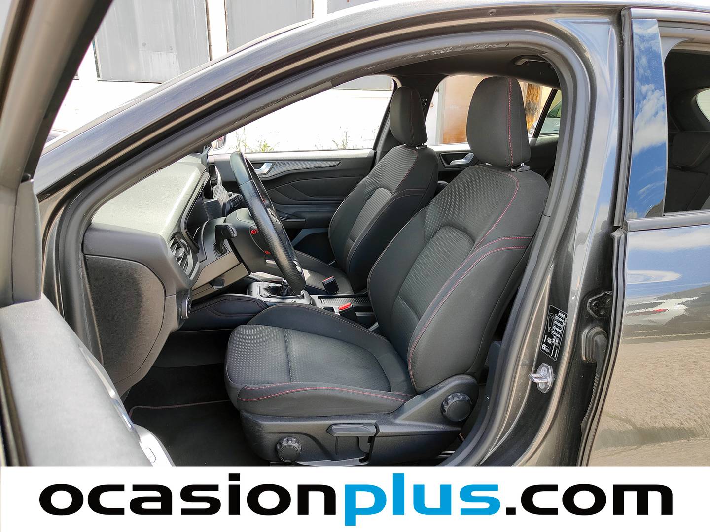 Foto asientos delanteros Ford Focus Ford Focus 1.0 Ecoboost S&S ST-Line (125 CV)