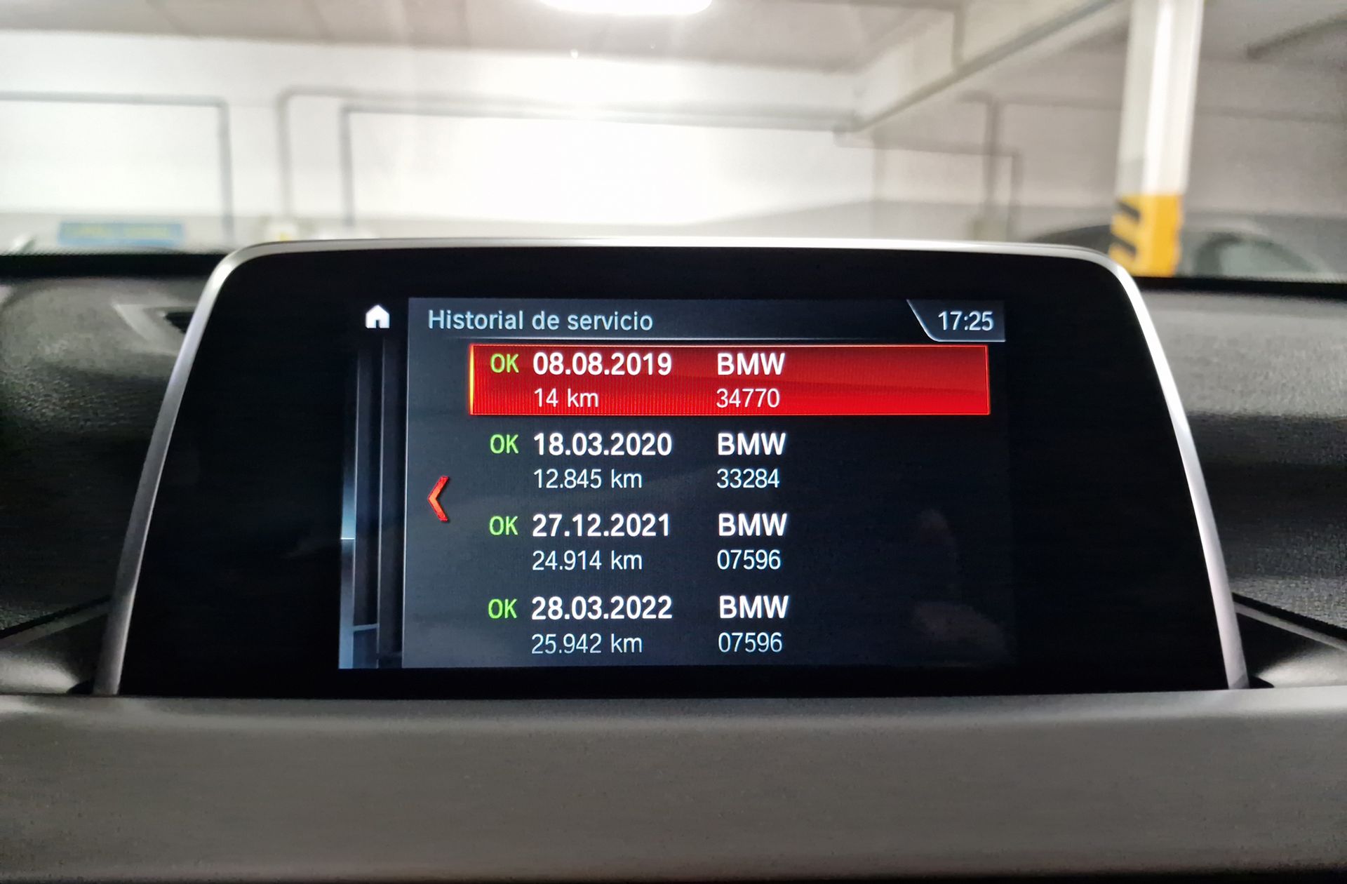 BMW X1 sDrive18i - foto 21