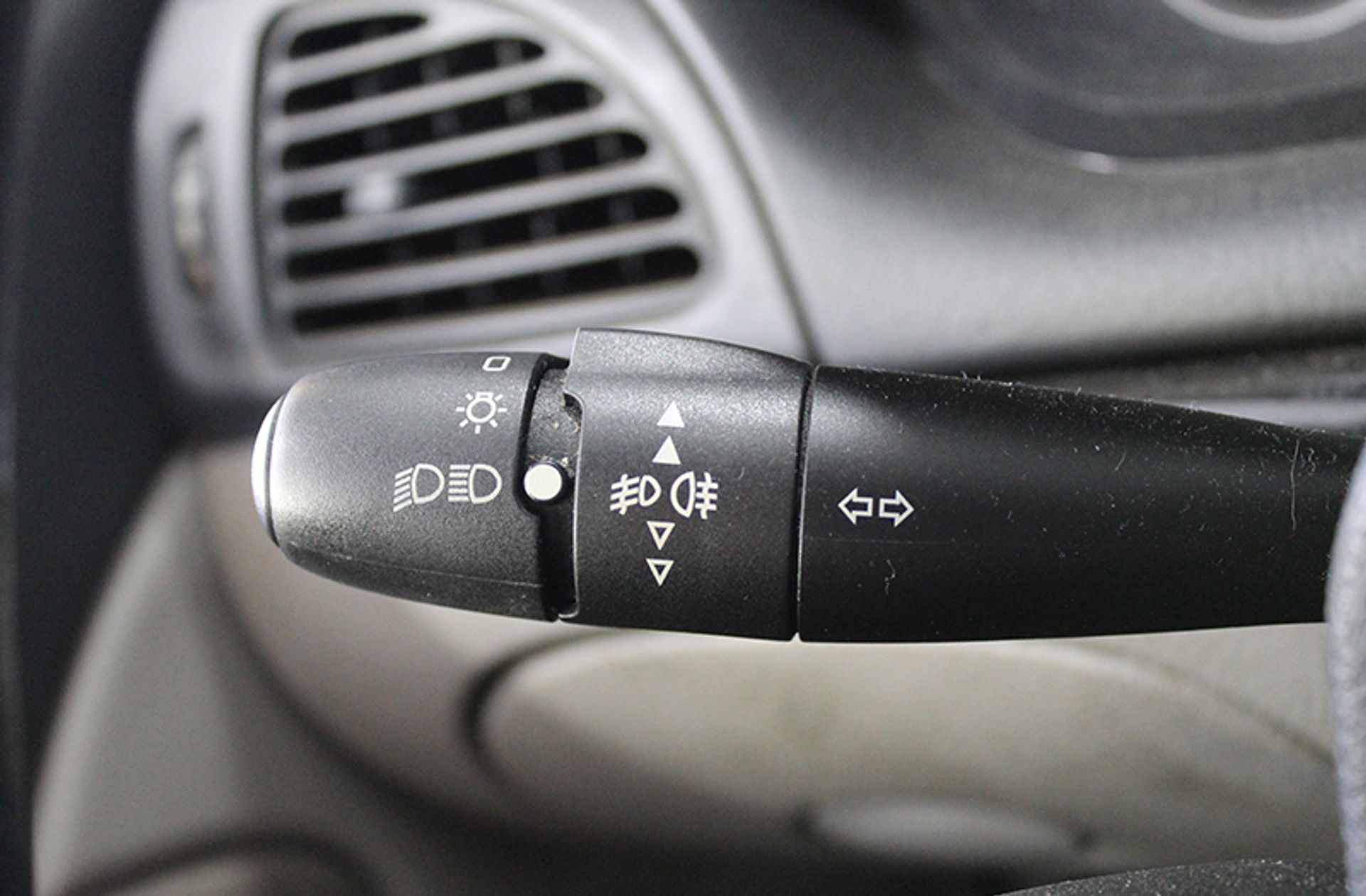 Citroën C5 2.2 HDi Exclusive CAS - foto 24