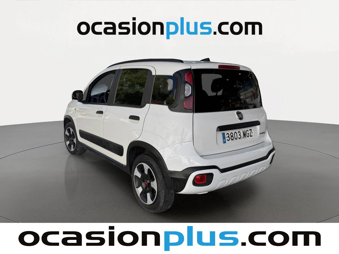 Foto trasera Fiat Panda Fiat Panda 1.0 Hybrid Cross (70 CV) izquierda