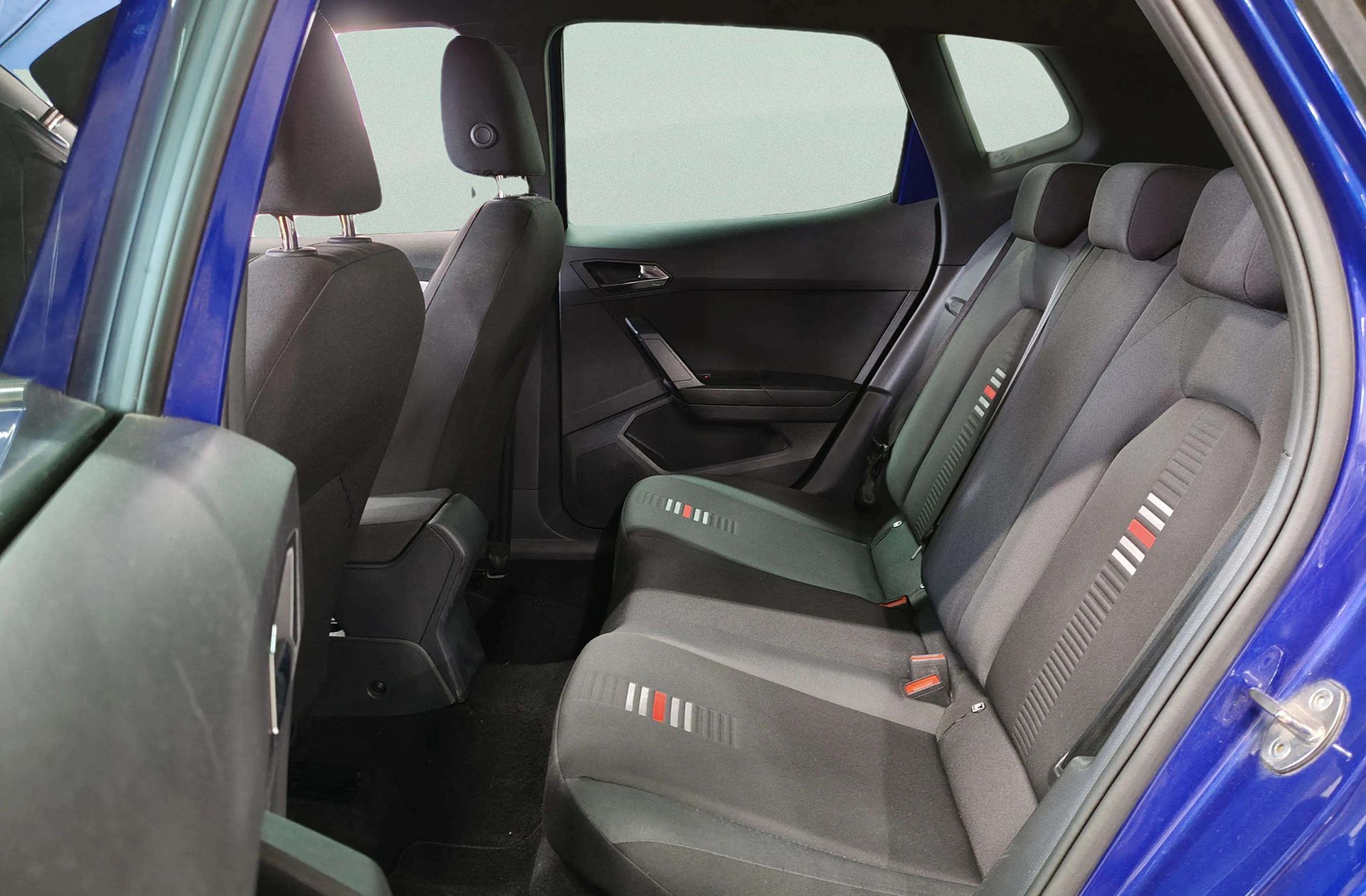 SEAT Arona 1.0 TGI GNC FR - foto 18
