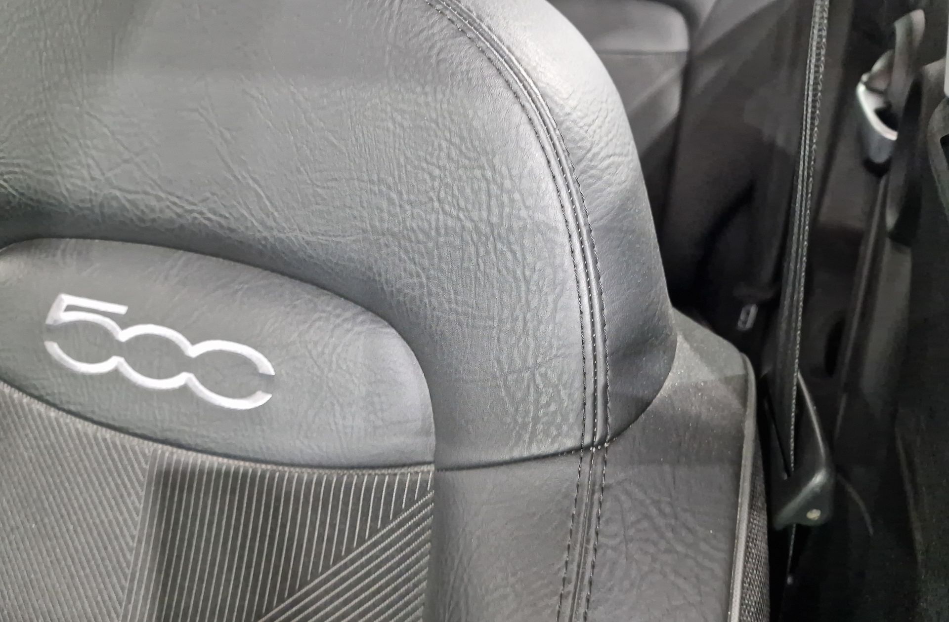 Fiat 500X 1.6 MultiJet Cross 4x2 - foto 7