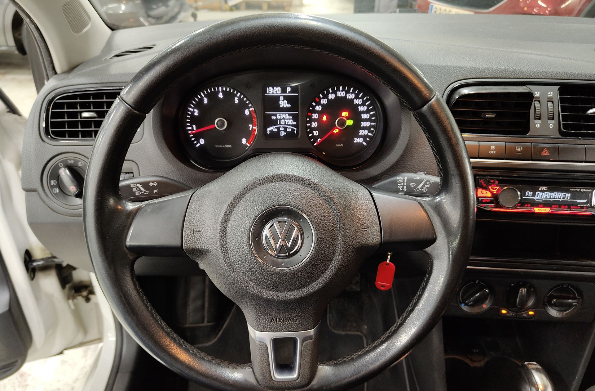 Volkswagen Polo Advance 1.2 TSI DSG - foto 17