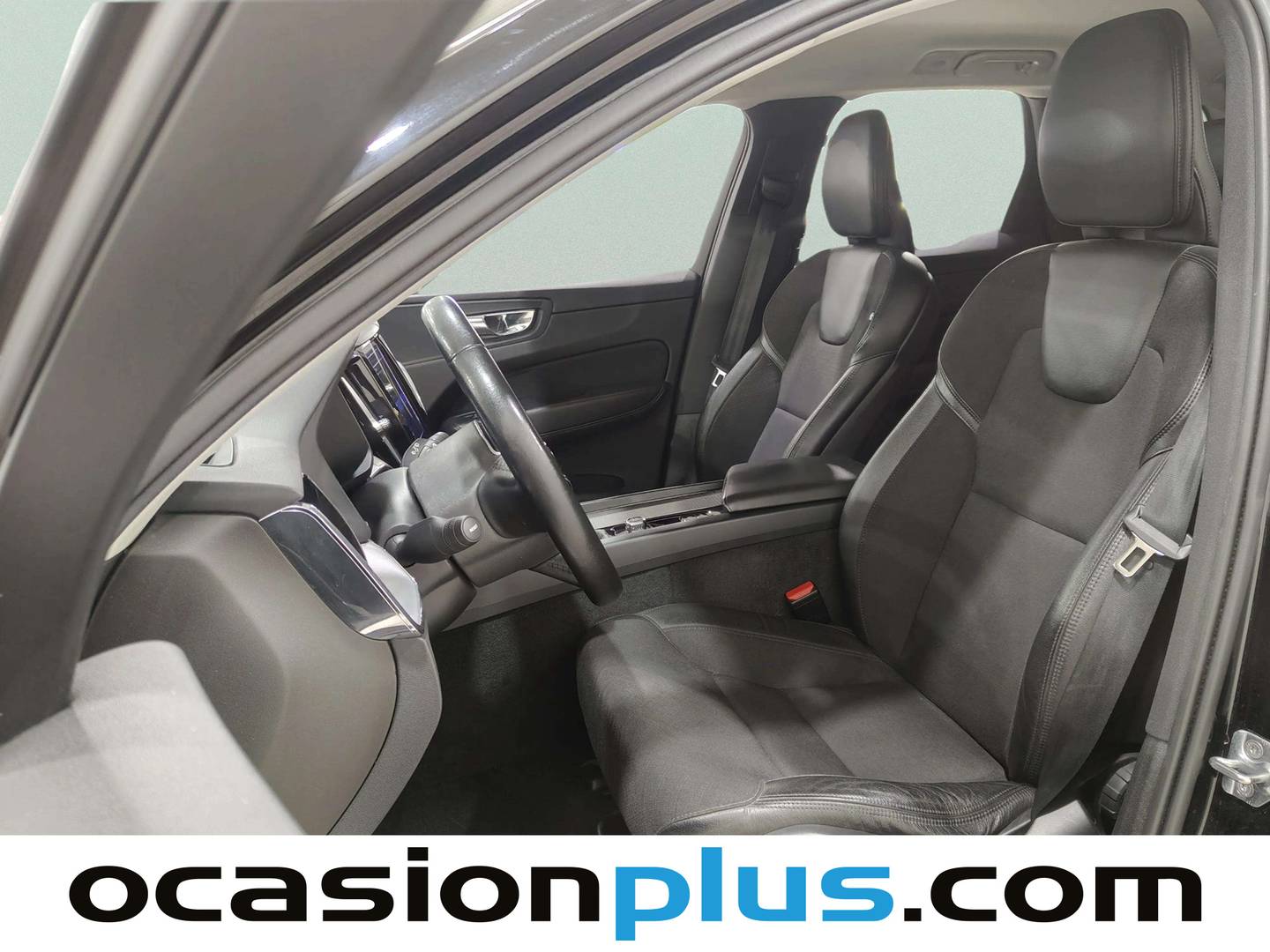 Foto asientos delanteros Volvo XC60 Volvo XC60 D3 Business Plus (150 CV)