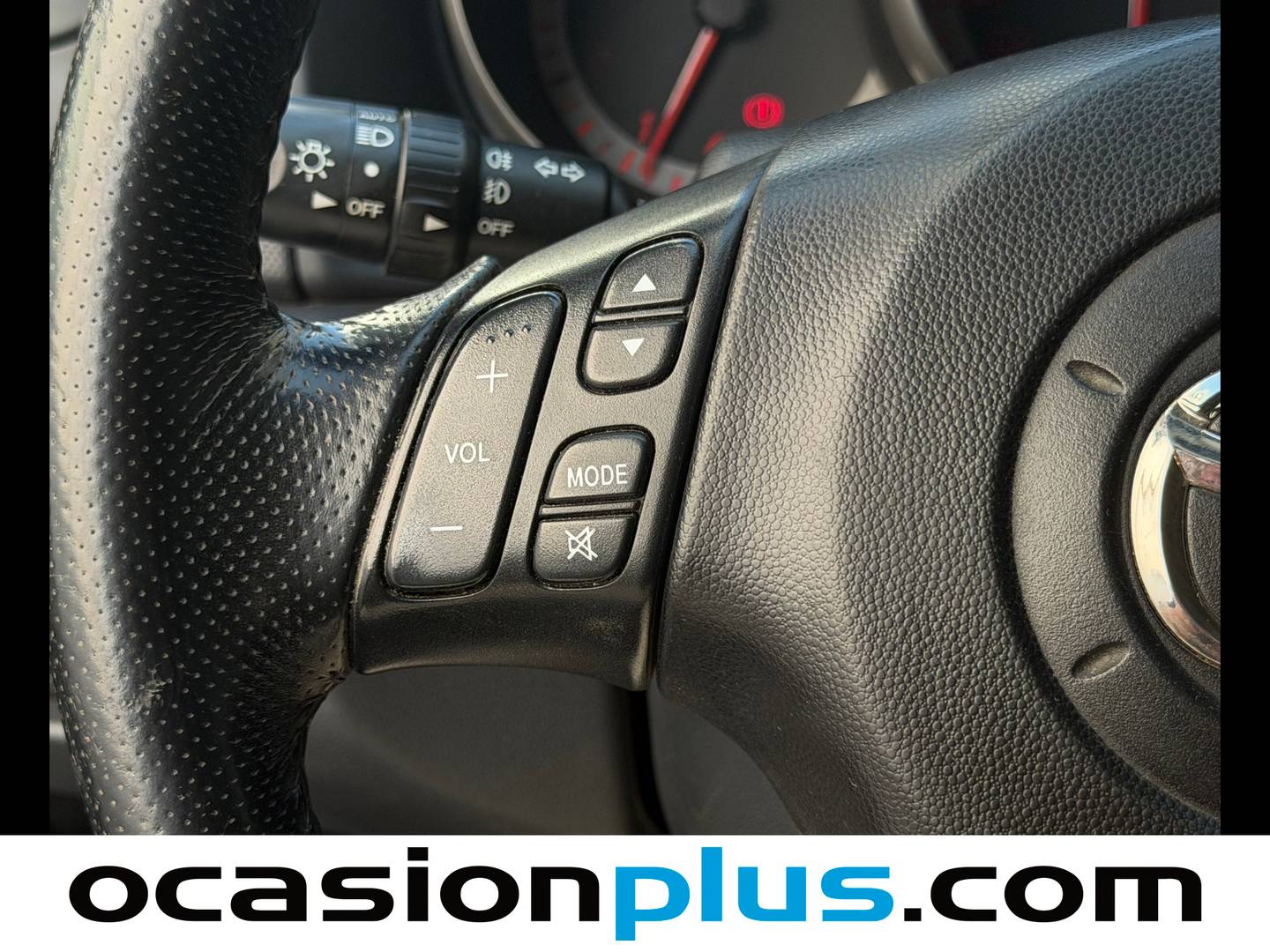 Equipamiento del Mazda Mazda3 Mazda Mazda 3 1.6 CRTD Active+ (109 CV)