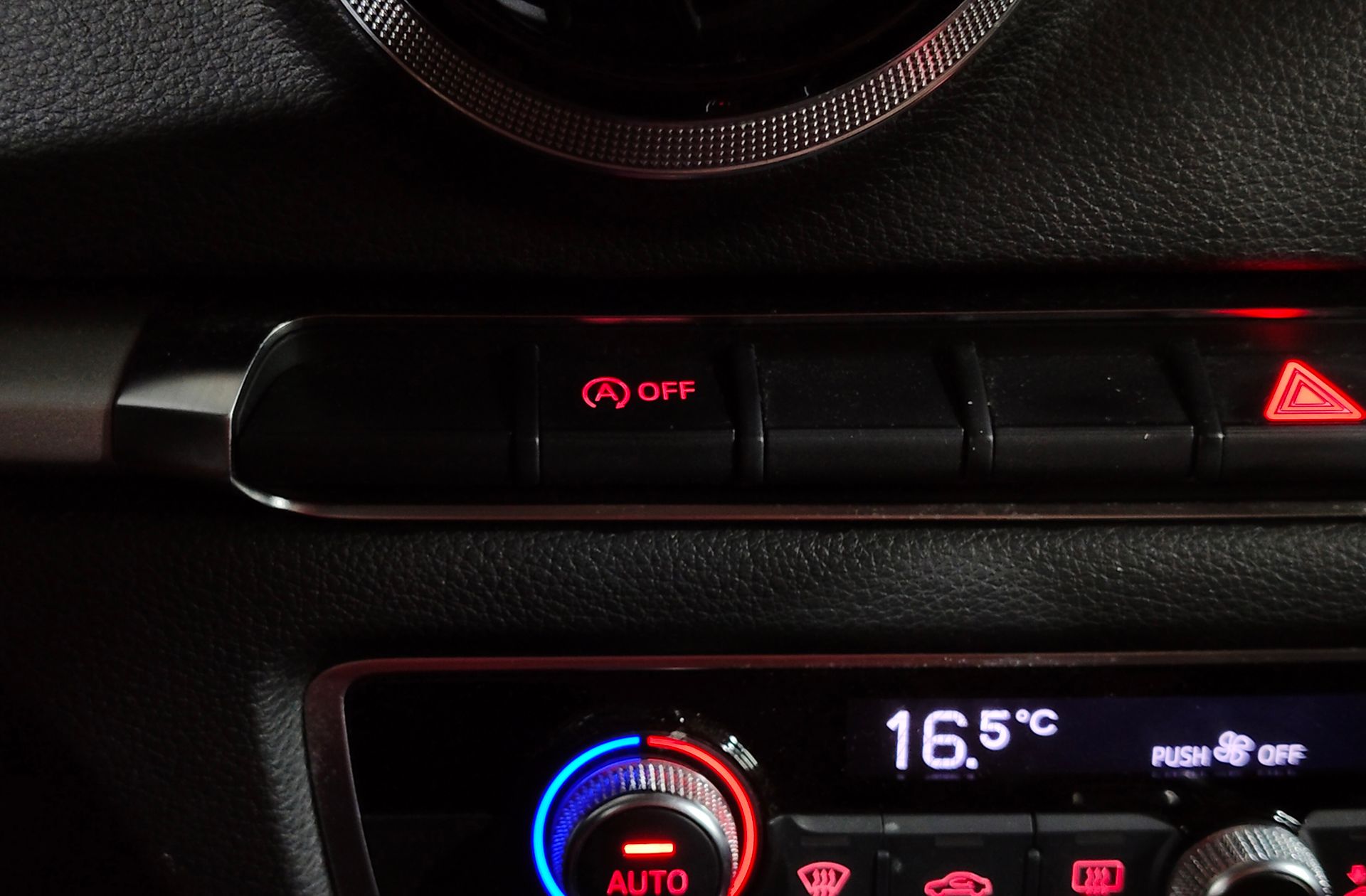 Audi A3 Sportback Attraction 1.6 TDI clean diesel S tronic - foto 7