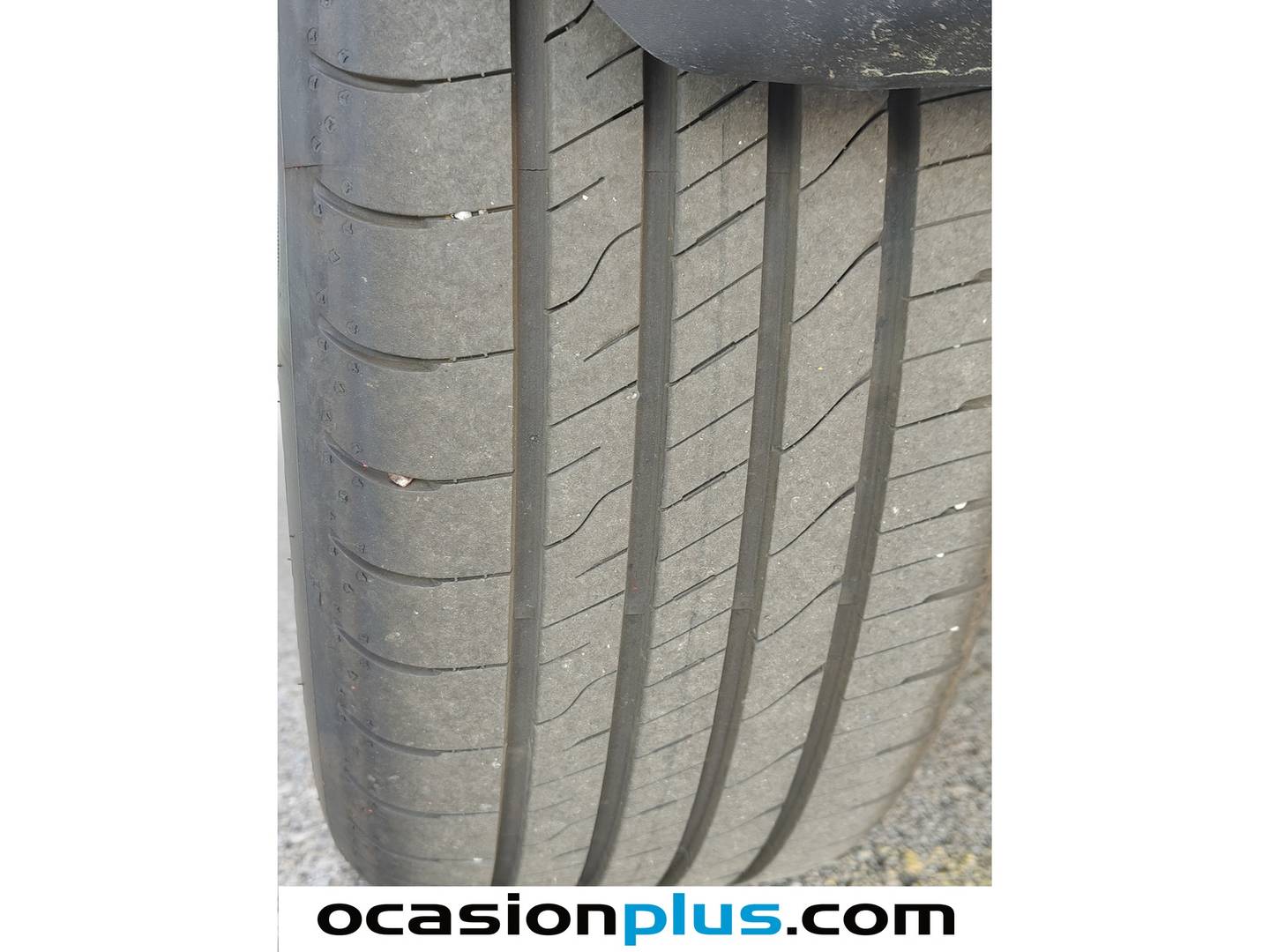 Citroën C3 Citroën C3 Max Hybrid e-DSC6 (100 CV) automático