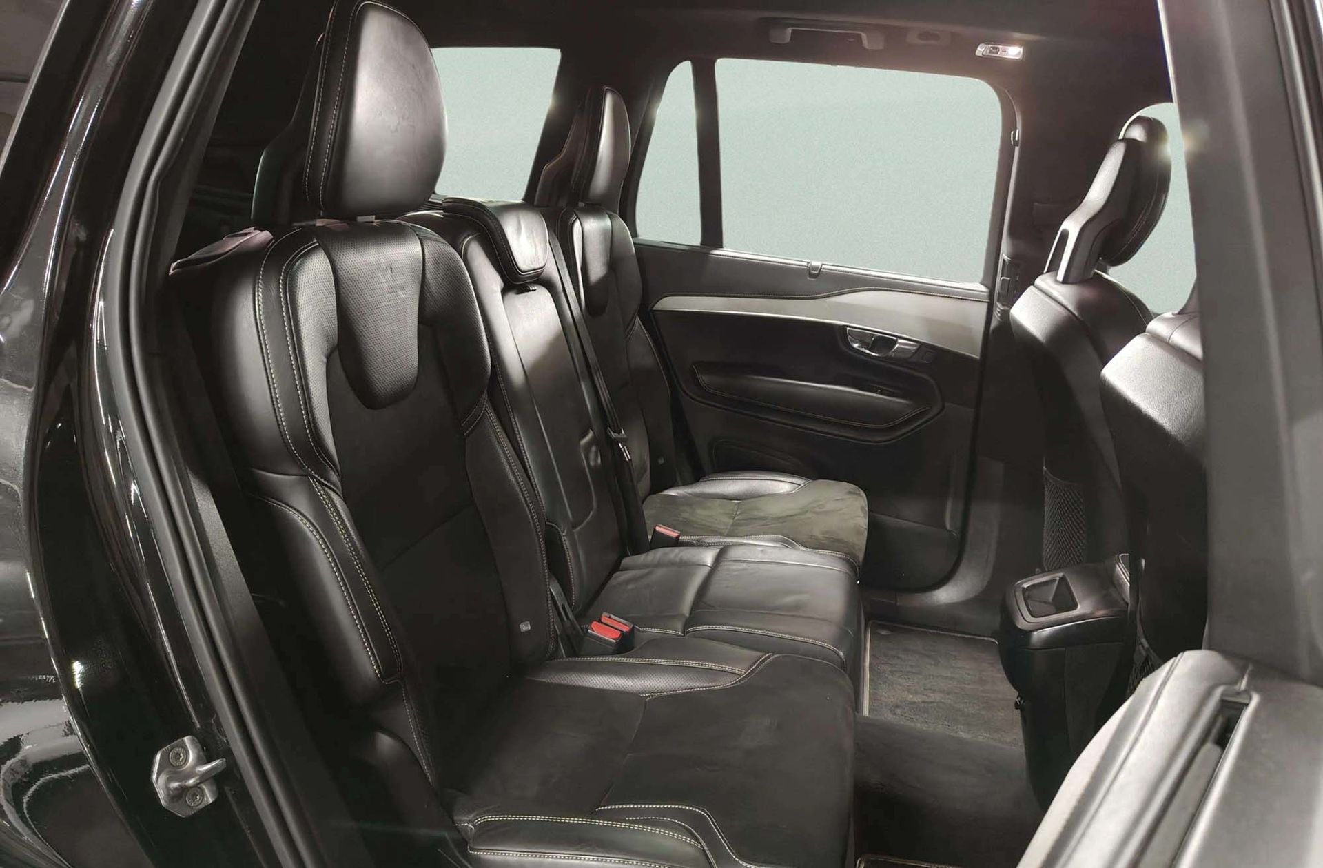 Volvo XC90 D5 R-Design AWD 7 plazas - foto 22